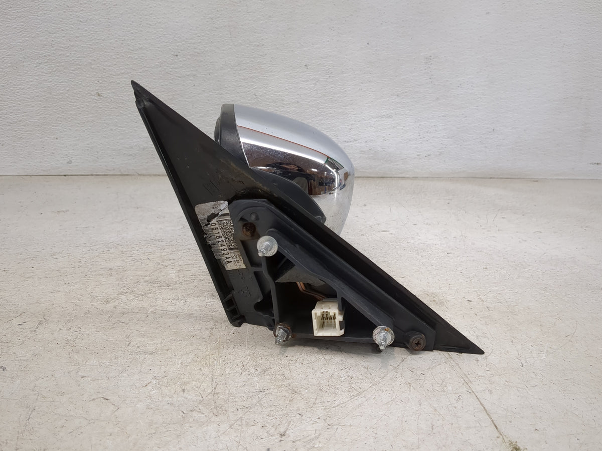 2007-2010 Chrysler 300 Driver Side View Mirror - Left Door Mirror OEM Used - Oemusedautoparts1.com