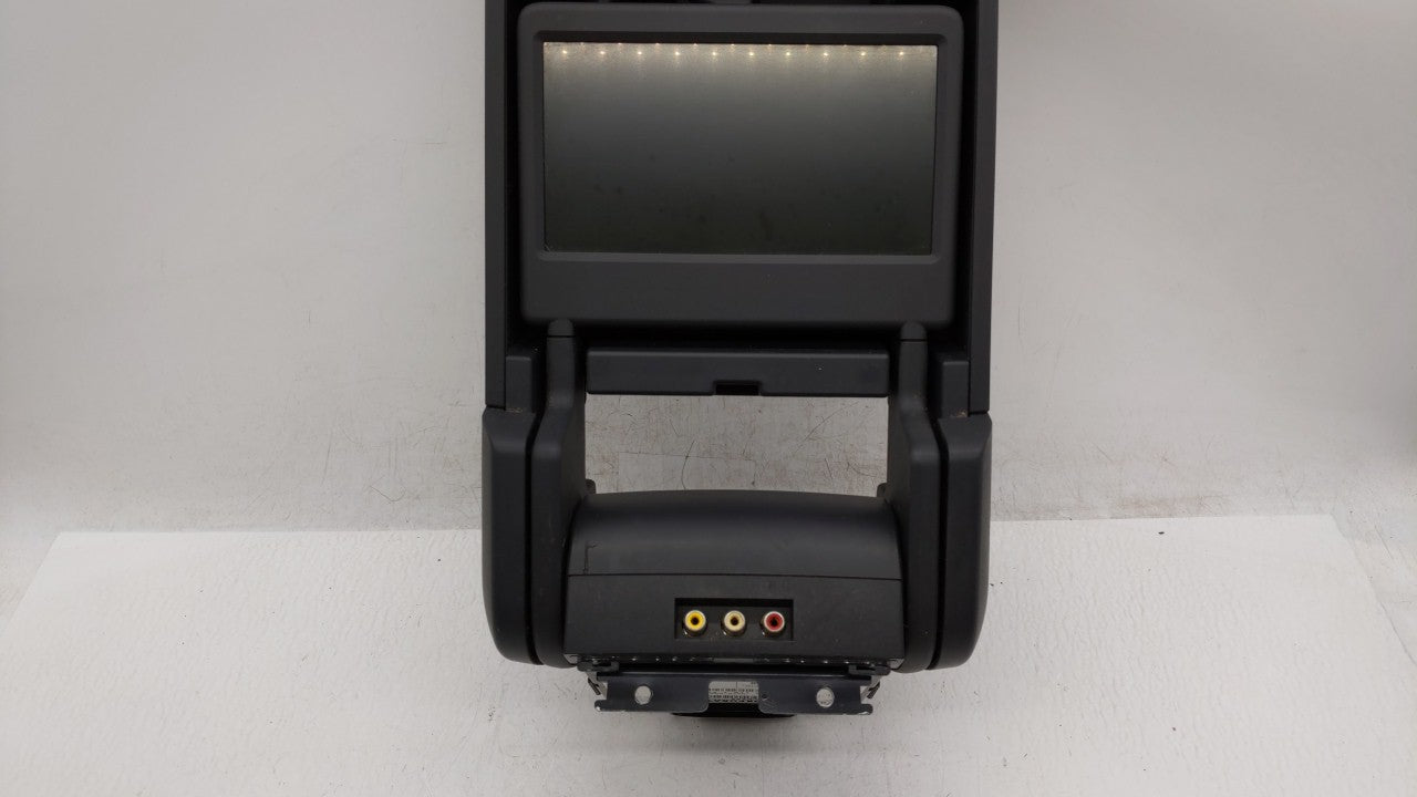 2008-2010 Chrysler 300 Am Fm Cd Player Radio Receiver - Oemusedautoparts1.com