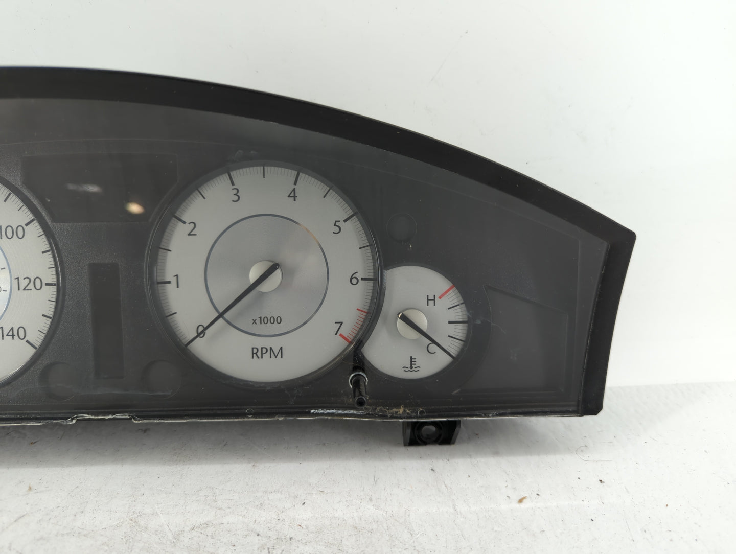 2008 Chrysler 300 Instrument Cluster Speedometer Gauges P/N:P05172105AE P05172120AE Fits OEM Used Auto Parts - Oemusedautopa