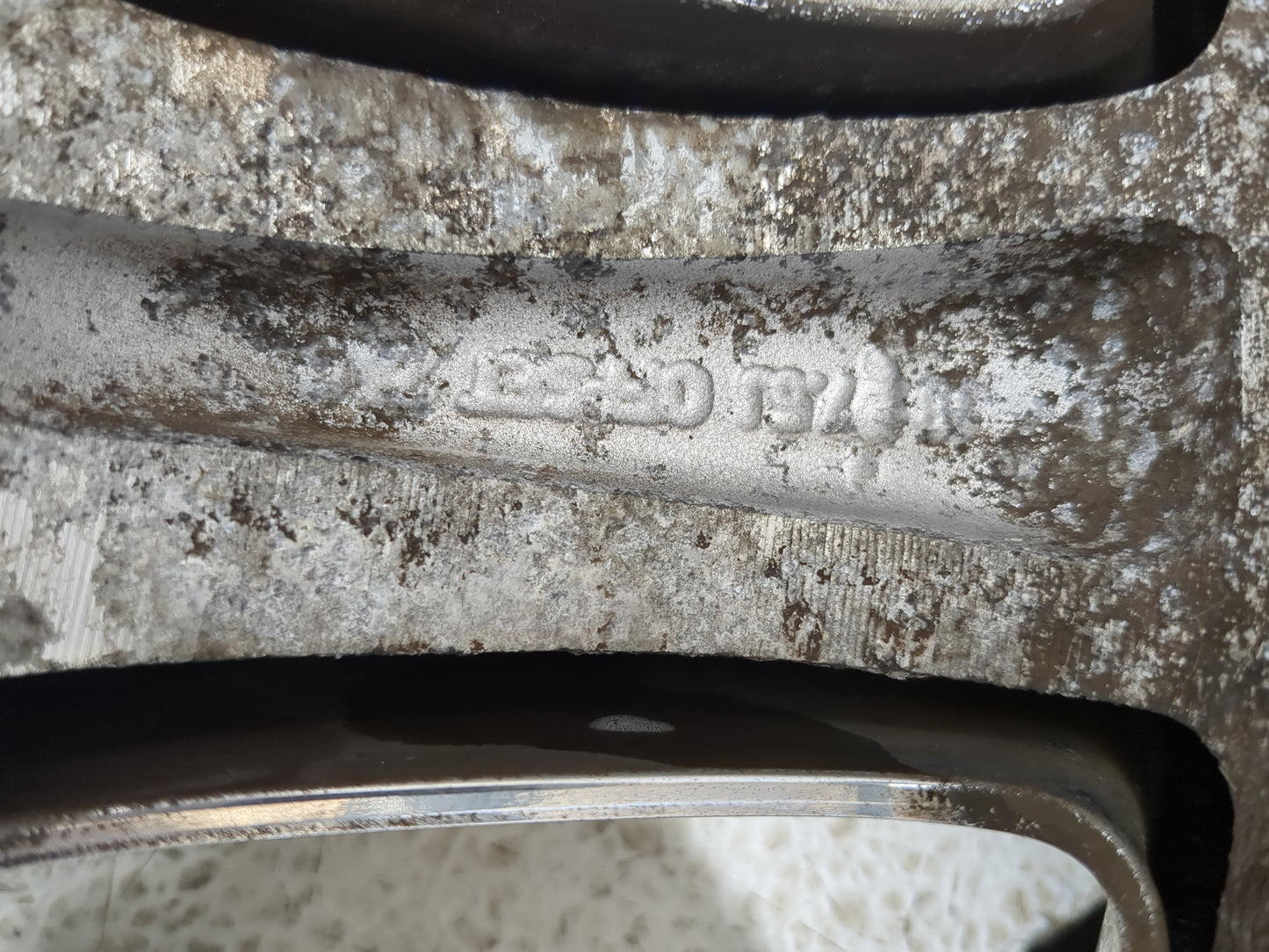 2007-2010 Chrysler 300 Oem Wheel Rim 5000999 - Oemusedautoparts1.com