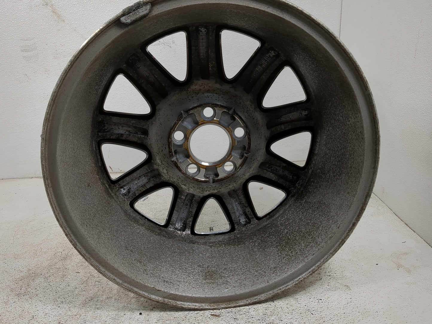 2007-2010 Chrysler 300 Oem Wheel Rim 5001000 - Oemusedautoparts1.com