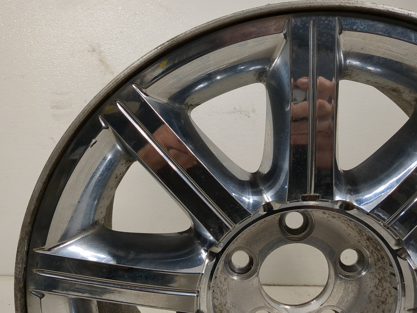 2007-2010 Chrysler 300 Oem Wheel Rim 5001000 - Oemusedautoparts1.com