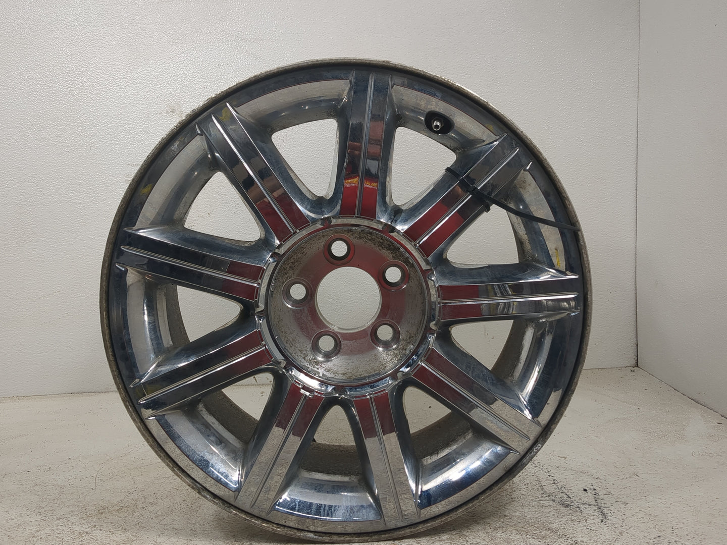 2007-2010 Chrysler 300 Oem Wheel Rim 5001001 - Oemusedautoparts1.com