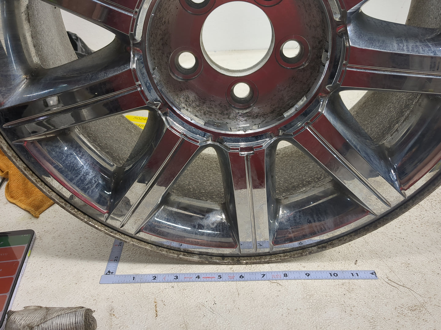2007-2010 Chrysler 300 Oem Wheel Rim 5001001 - Oemusedautoparts1.com