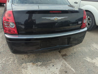 2005-2010 Chrysler 300 Rear Bumper Assembly Oem 5010786 - Oemusedautoparts1.com