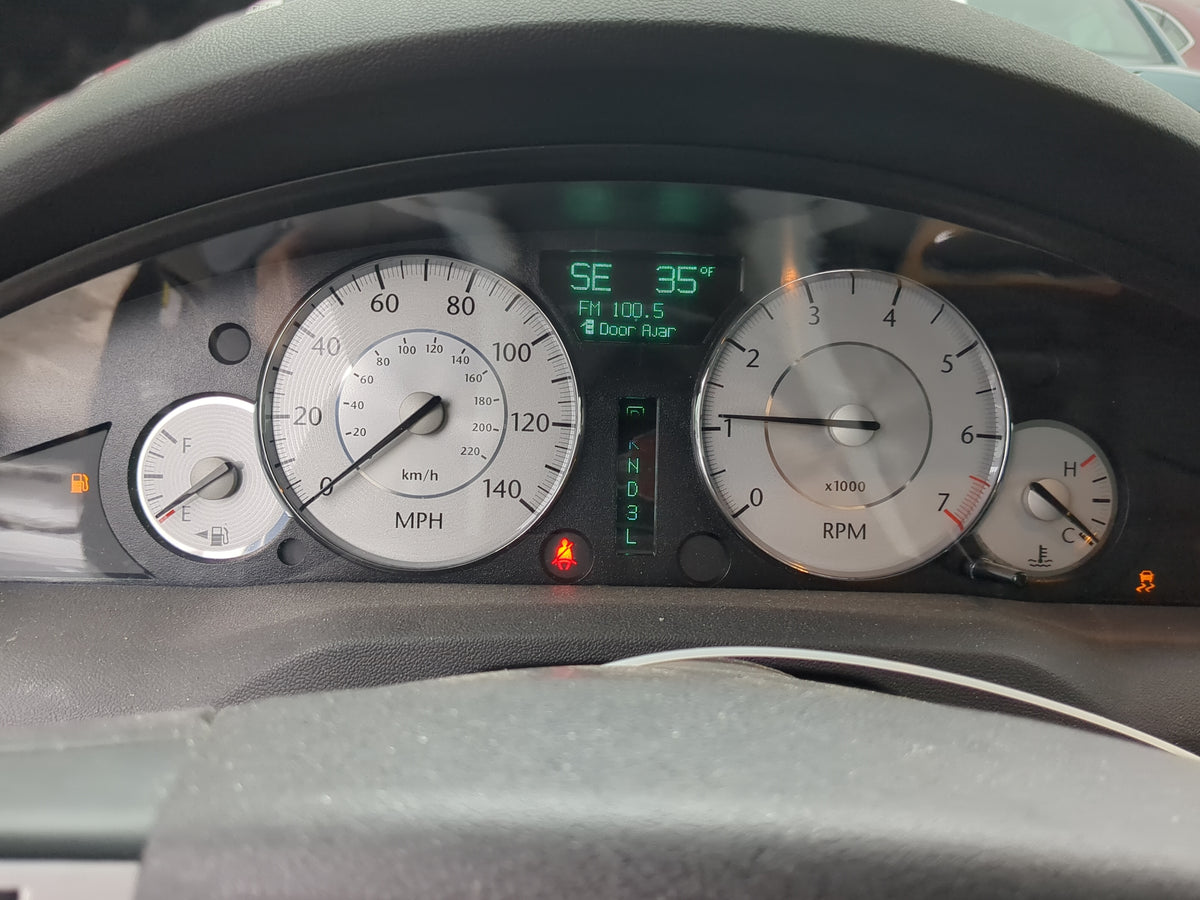 2008 Chrysler 300 Instrument Cluster Speedometer Gauges Miles:63K Fits OEM Used Auto Parts - Oemusedautoparts1.com