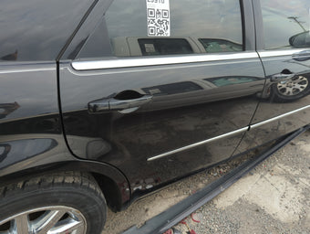 compare product 2005-2010 Chrysler 300 Passenger Rear Door Oem 5010810