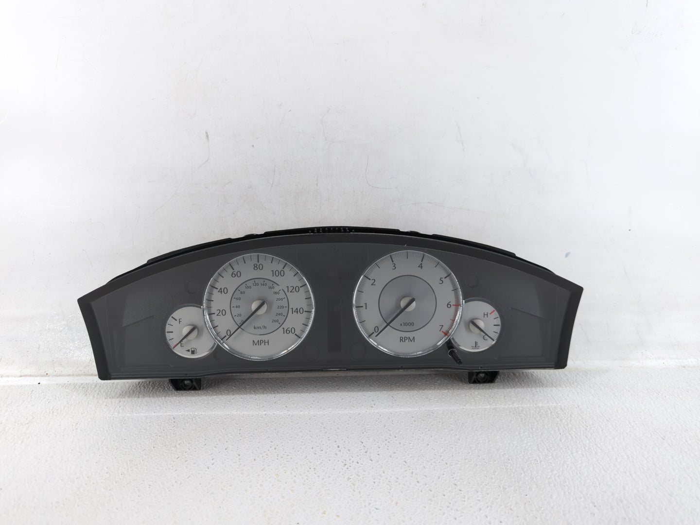 2008 Chrysler 300 Instrument Cluster Speedometer Gauges P/N:P05172109AE P05172109AF Fits OEM Used Auto Parts - Oemusedautopa