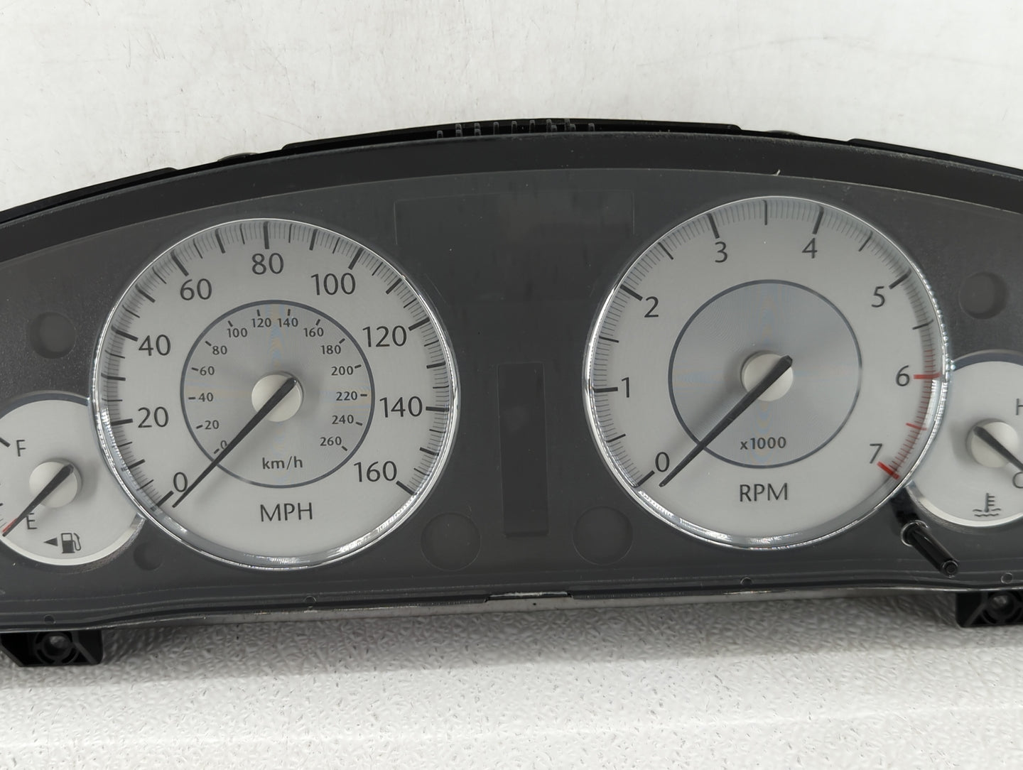 2008 Chrysler 300 Instrument Cluster Speedometer Gauges P/N:P05172109AE P05172109AF Fits OEM Used Auto Parts - Oemusedautopa