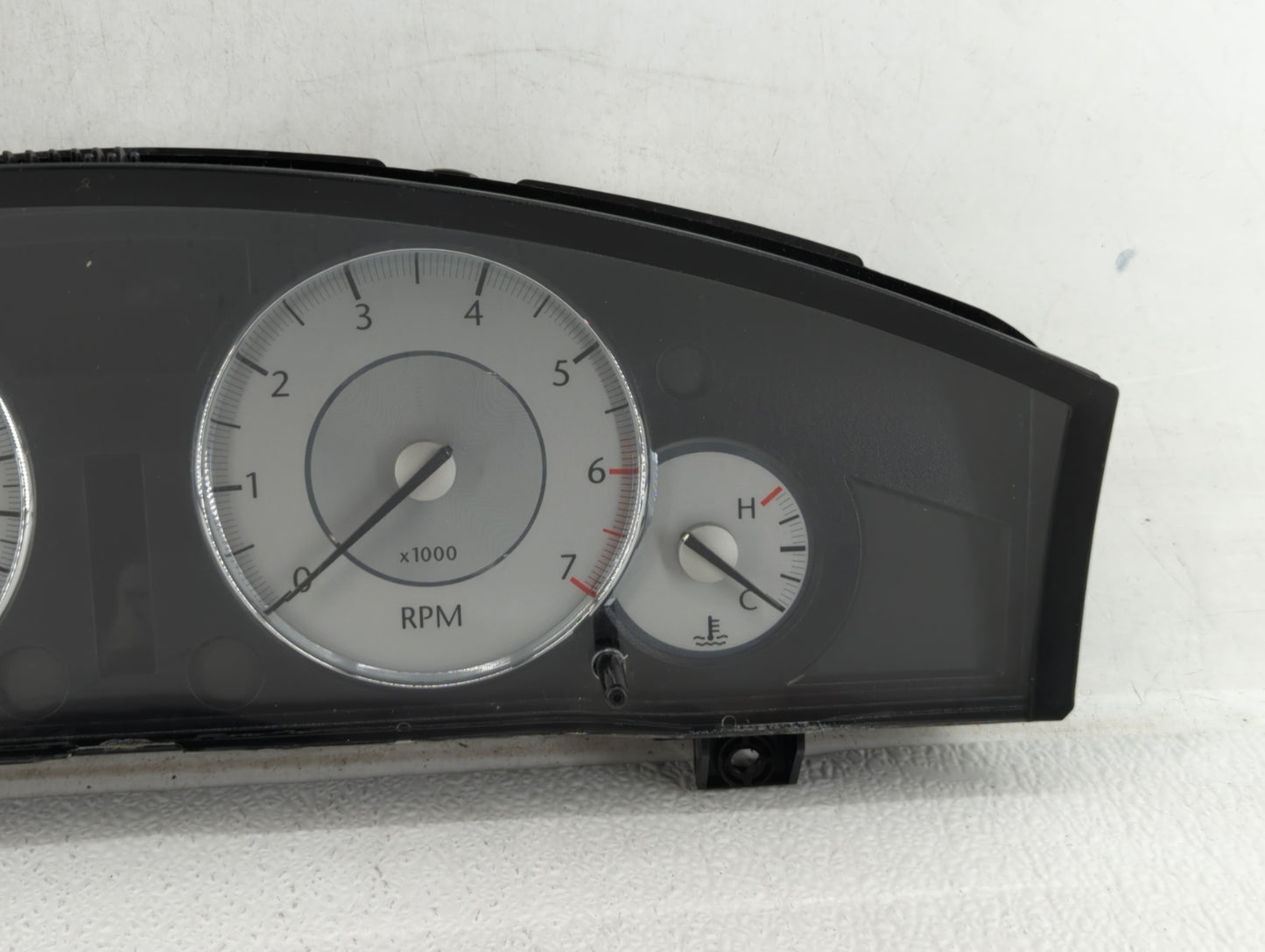 2008 Chrysler 300 Instrument Cluster Speedometer Gauges P/N:P05172109AF Fits OEM Used Auto Parts - Oemusedautoparts1.com