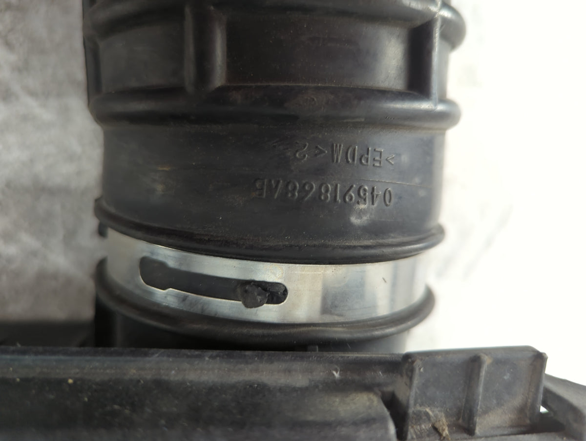 2008 Chrysler 300 Air Cleaner Intake Duct Hose Tube 5036104 - Oemusedautoparts1.com