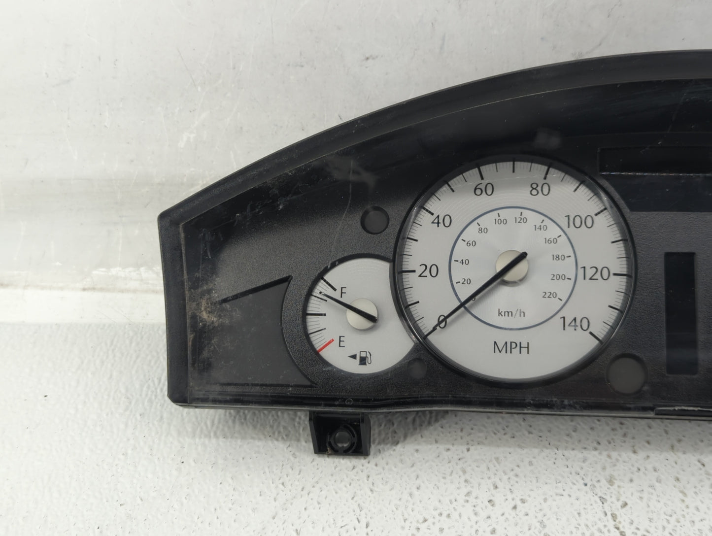 2008 Chrysler 300 Instrument Cluster Speedometer Gauges P/N:P05172105AF Fits OEM Used Auto Parts - Oemusedautoparts1.com