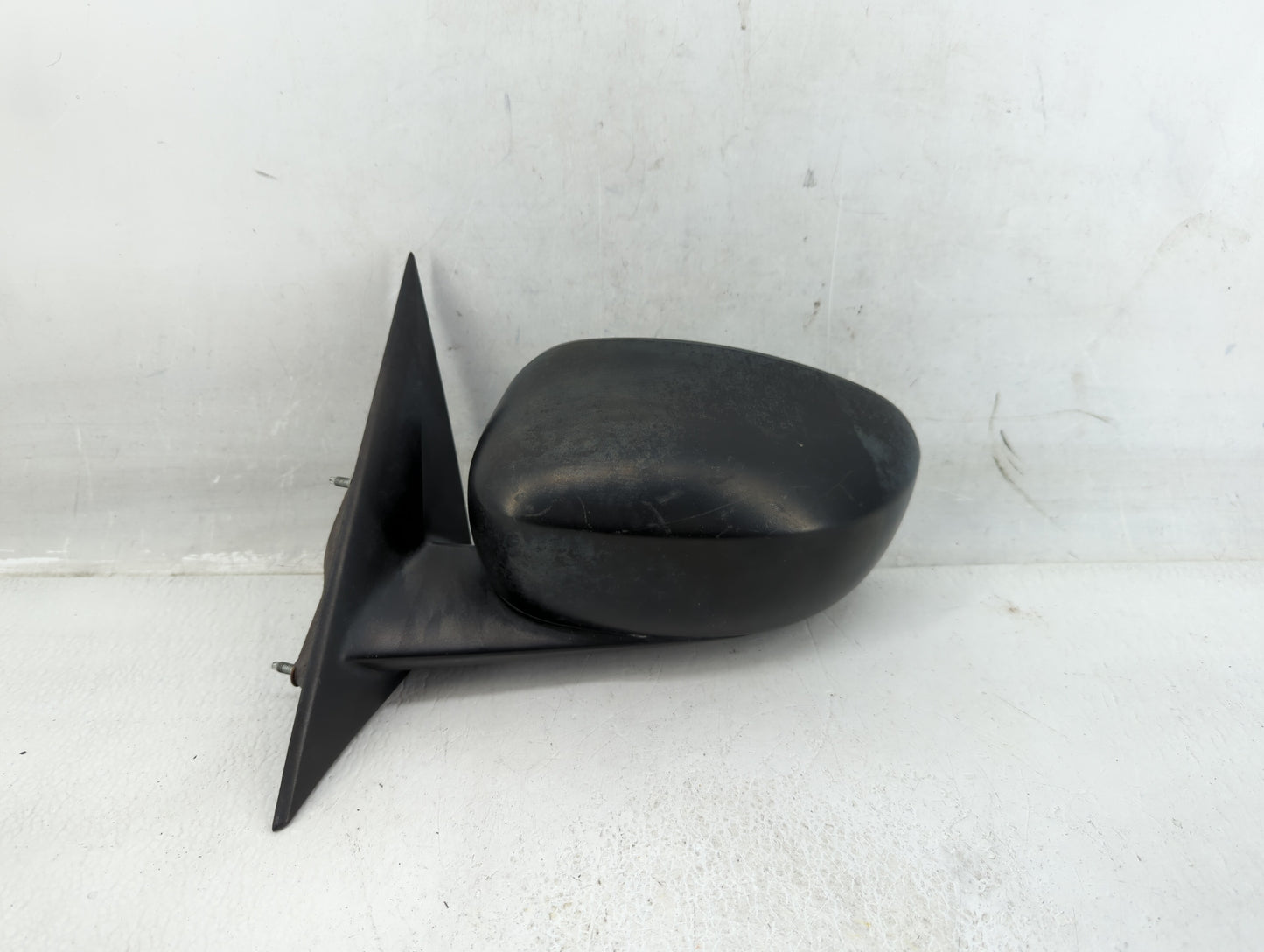 2005-2010 Chrysler 300 Driver Side View Mirror - Left Door Mirror OEM Used - Oemusedautoparts1.com