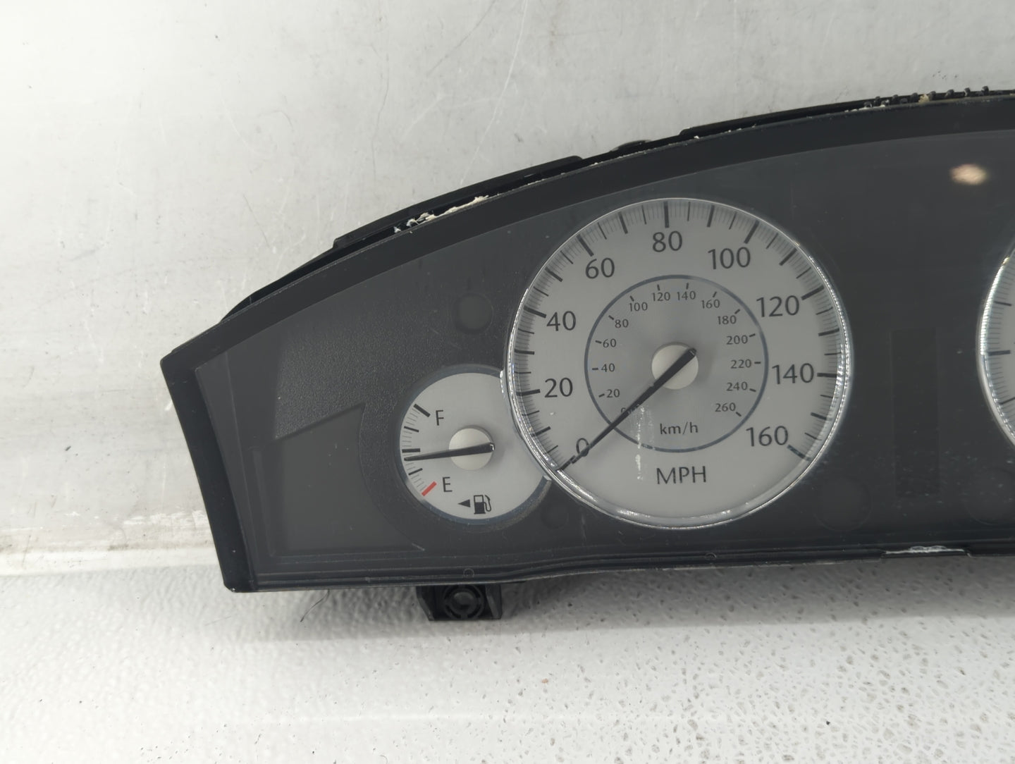 2008 Chrysler 300 Instrument Cluster Speedometer Gauges P/N:P05172109AE Fits OEM Used Auto Parts - Oemusedautoparts1.com