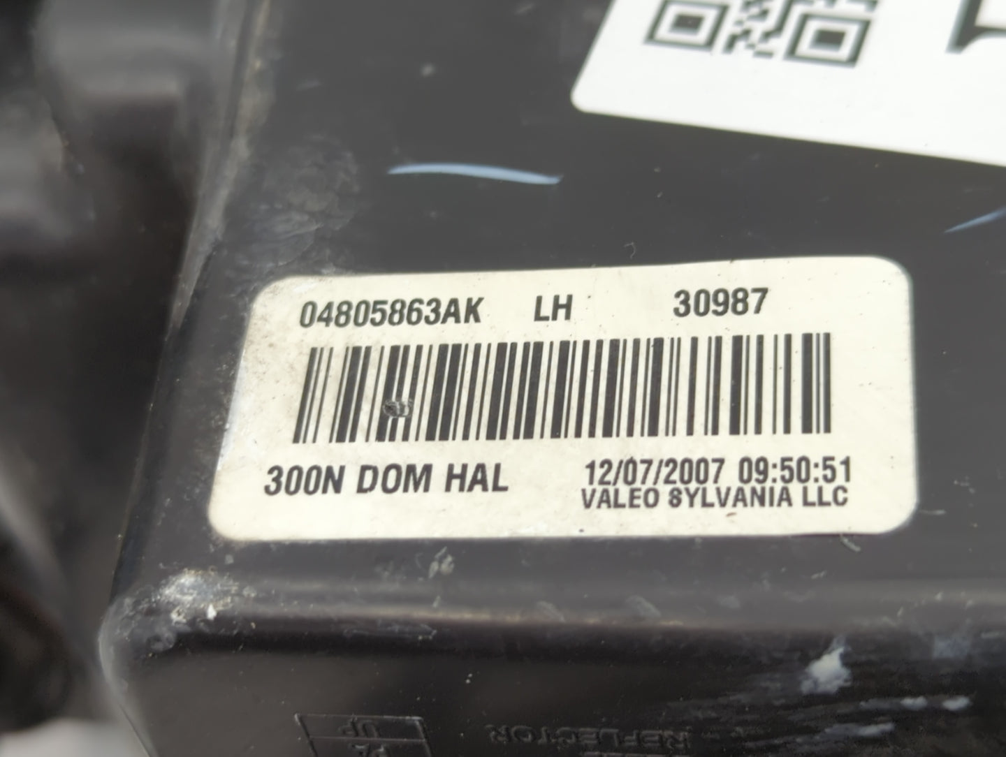 2008-2010 Chrysler 300 Driver Left Oem Head Light Headlight Lamp - Oemusedautoparts1.com