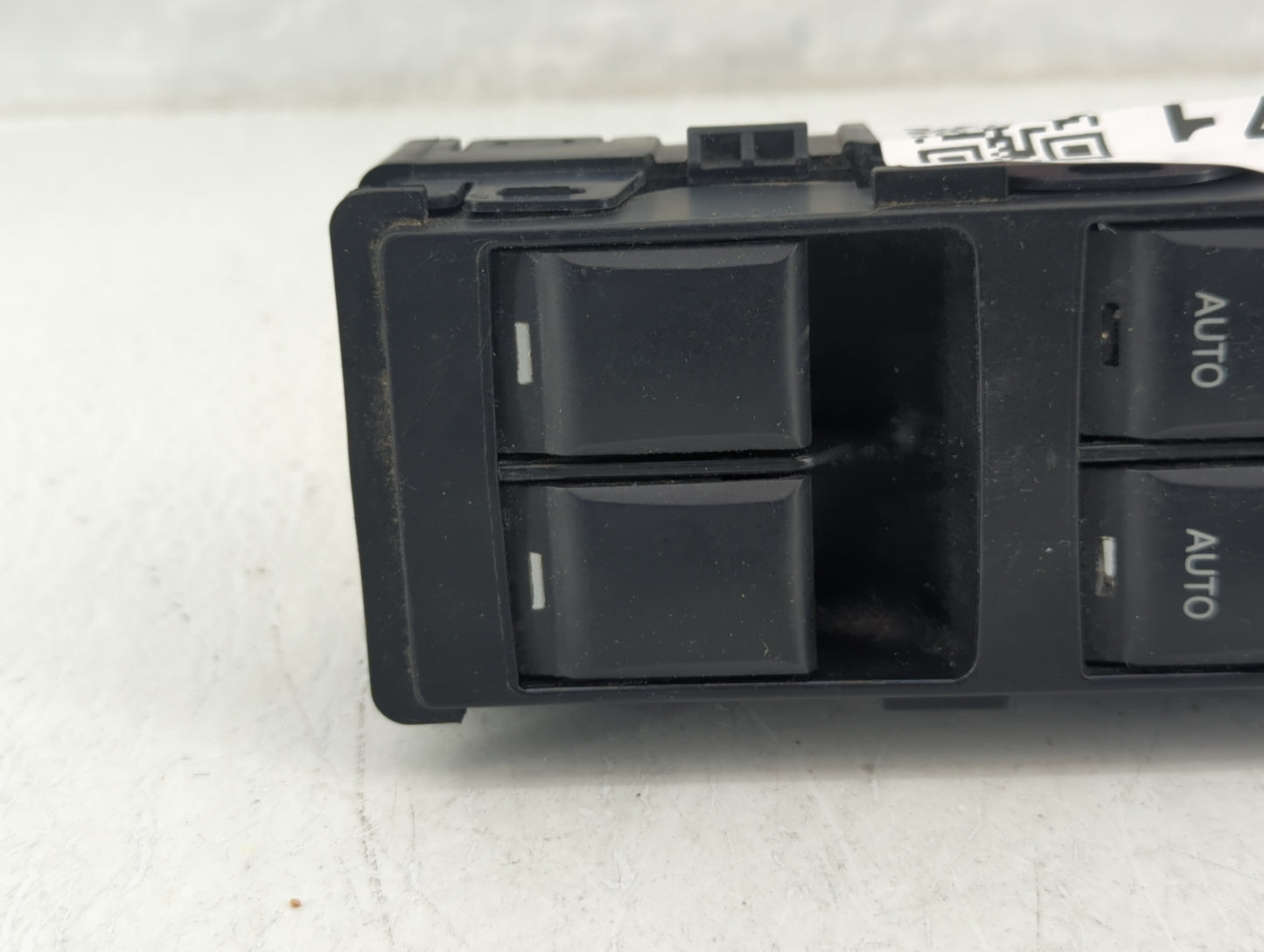 2006-2010 Chrysler 300 Master Power Window Switch Replacement Driver Side Left P/N:04602781AA Fits OEM Used Auto Parts - Oem