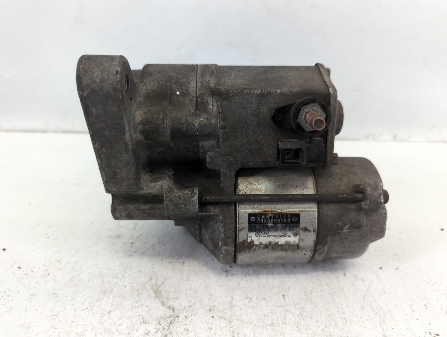 2005-2014 Chrysler 300 Car Starter Motor Solenoid OEM P/N:TN428000-2201 04608801AB Fits OEM Used Auto Parts - Oemusedautopar
