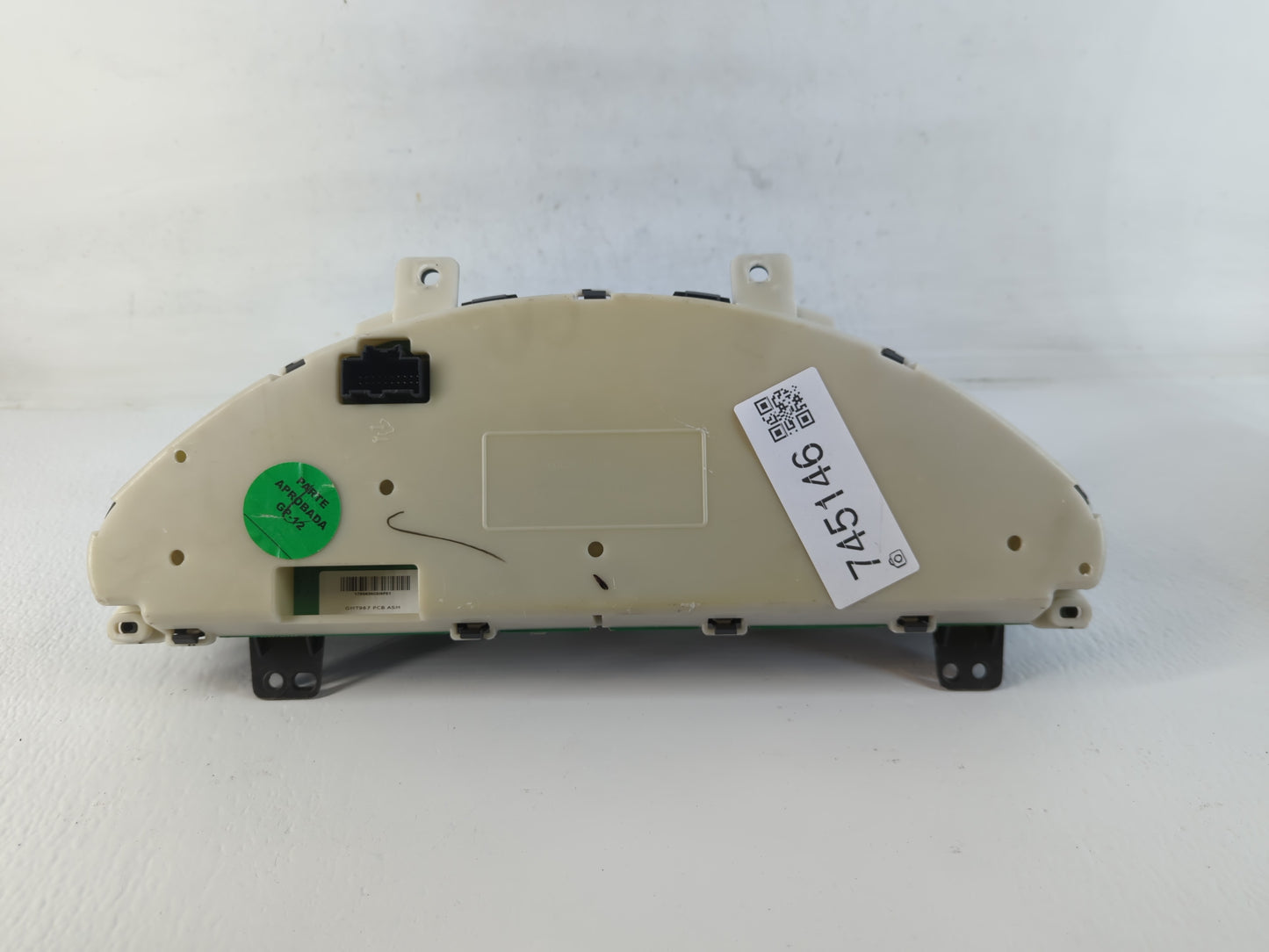 2010 Chrysler 300 Instrument Cluster Speedometer Gauges P/N:GMT967 PCB ASM Fits OEM Used Auto Parts - Oemusedautoparts1.com