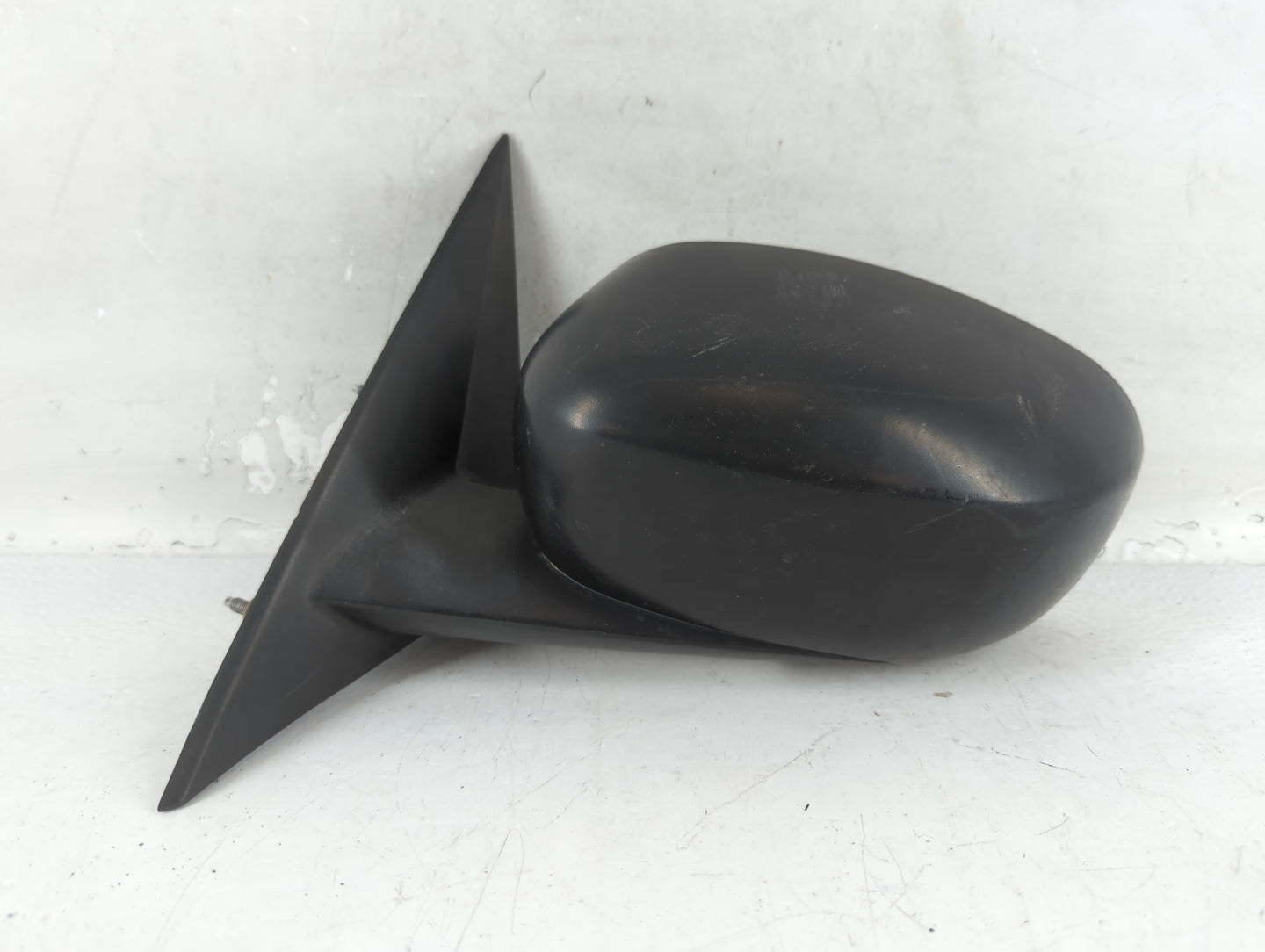2005-2010 Chrysler 300 Driver Side View Mirror - Left Door Mirror OEM Used - Oemusedautoparts1.com