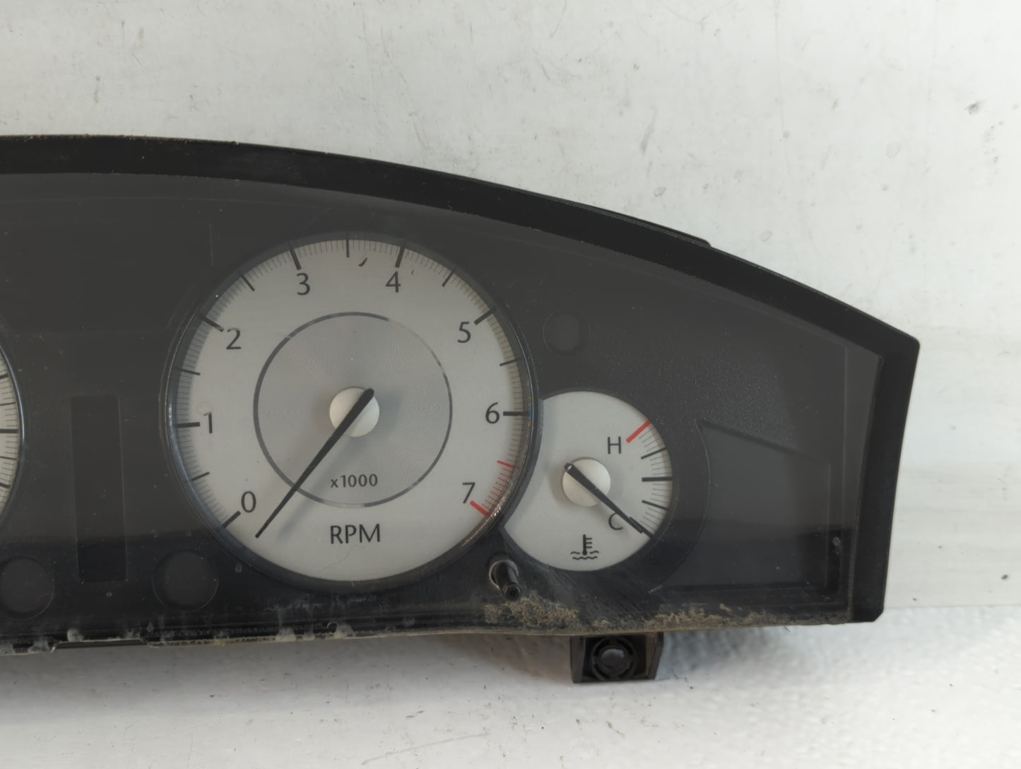 2008 Chrysler 300 Instrument Cluster Speedometer Gauges P/N:P05172105AF Fits OEM Used Auto Parts - Oemusedautoparts1.com