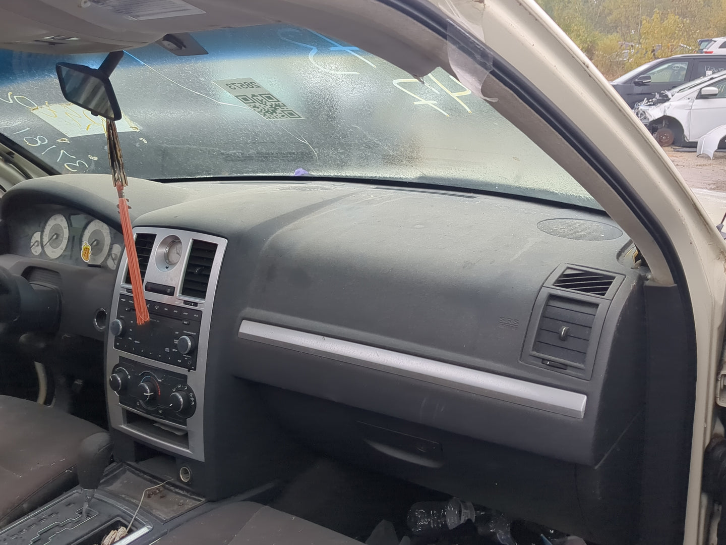 2007-2009 Chrysler 300 Air Bag Passenger Right Dashboard OEM Fits Fits 2007 2008 2009 OEM Used Auto Parts - Oemusedautoparts
