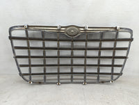 2005-2010 Chrysler 300 Front Grille Bumper Not Included - Oemusedautoparts1.com