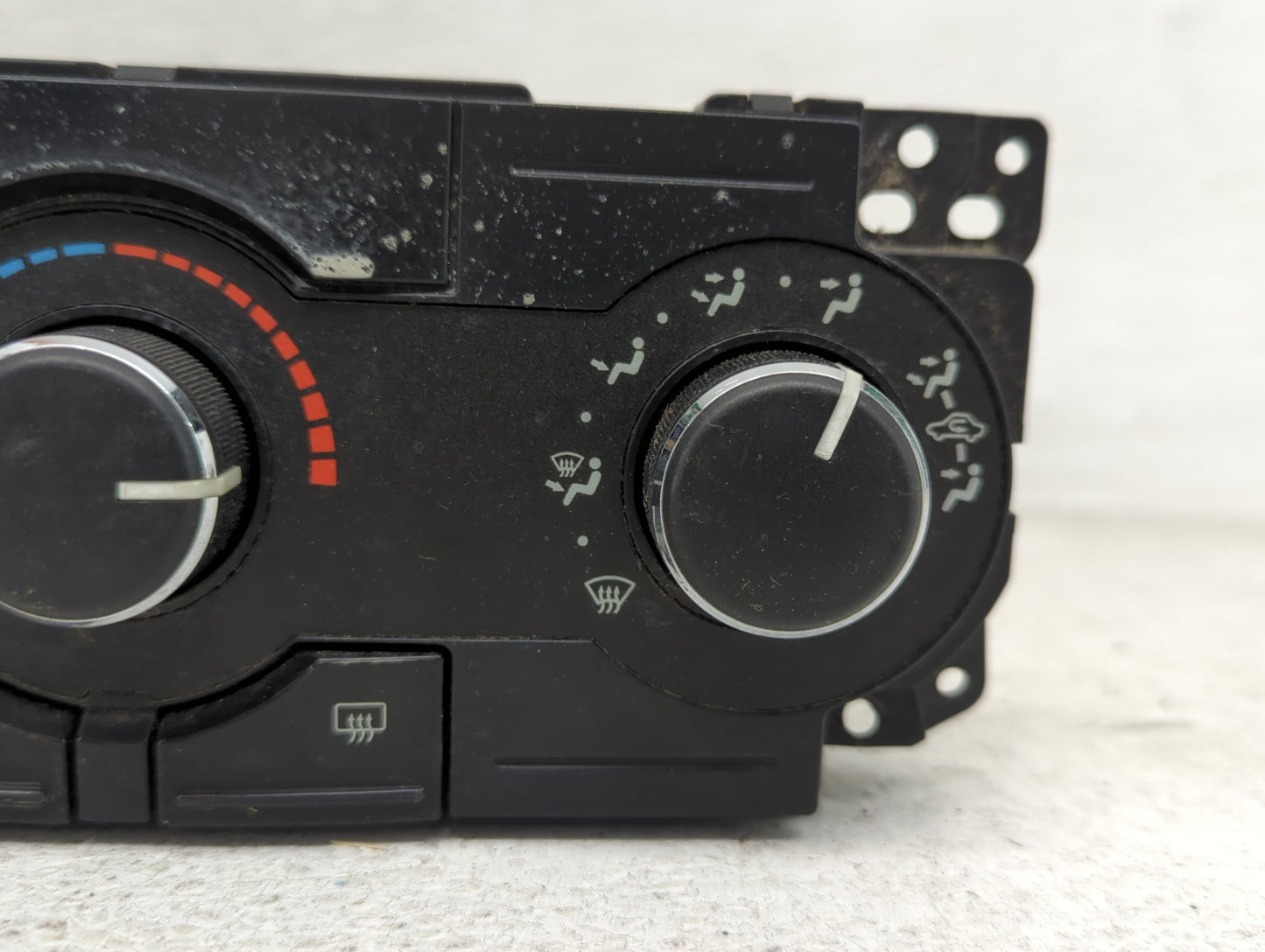 2008-2010 Chrysler 300 Climate Control Module Temperature AC/Heater Replacement Fits Fits 2008 2009 2010 OEM Used Auto Parts