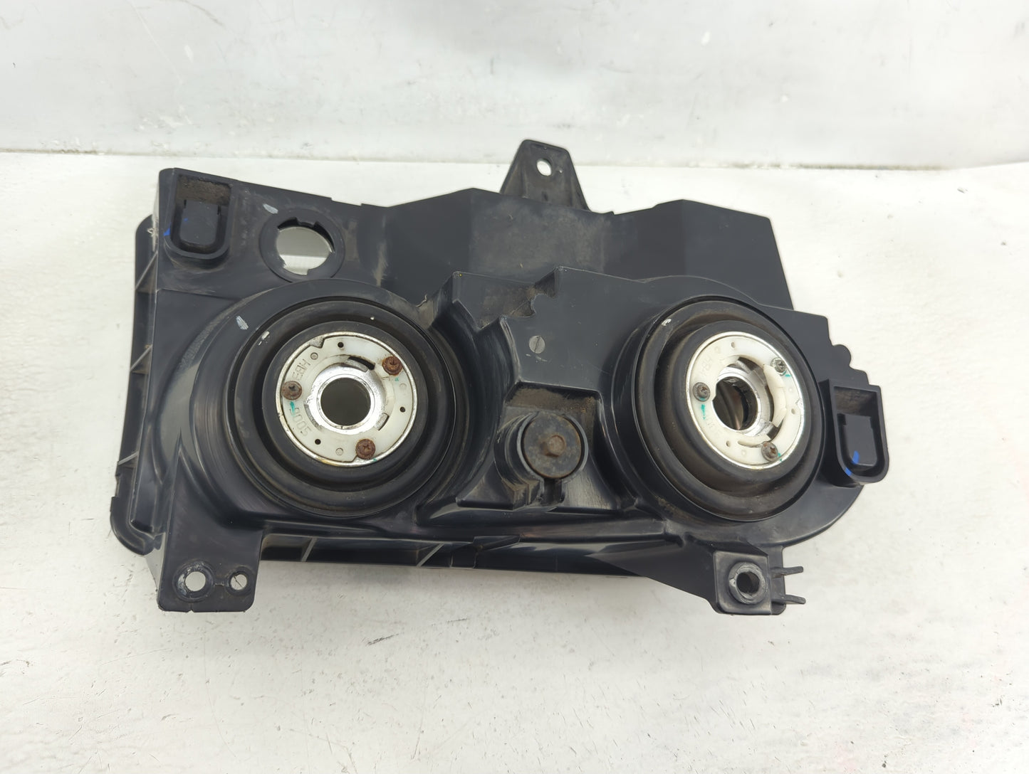 2008-2010 Chrysler 300 Driver Left Oem Head Light Headlight Lamp - Oemusedautoparts1.com