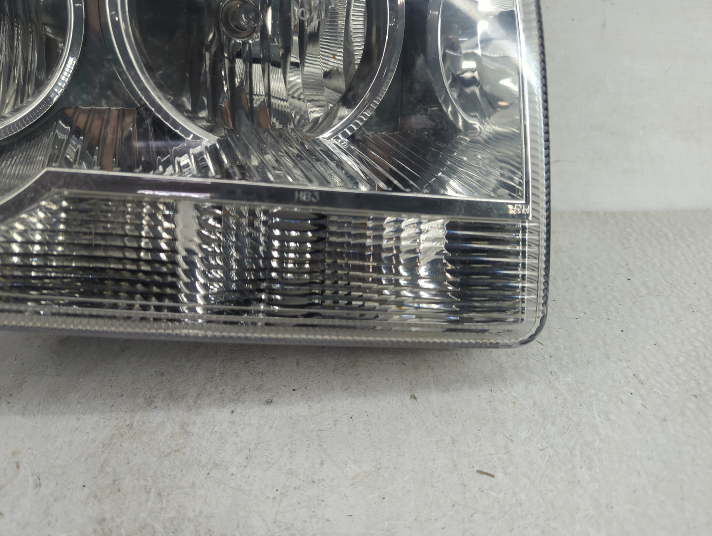 2008-2010 Chrysler 300 Passenger Right Oem Head Light Headlight Lamp - Oemusedautoparts1.com
