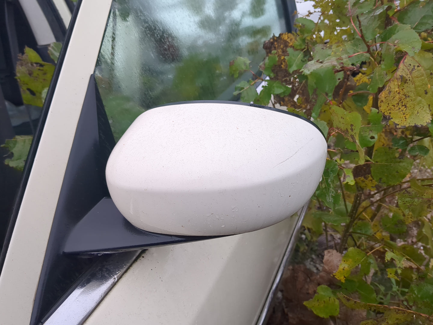 2006-2010 Chrysler 300 Side Mirror Replacement Driver Left View Door Mirror Fits Fits 2006 2007 2008 2009 2010 OEM Used Auto