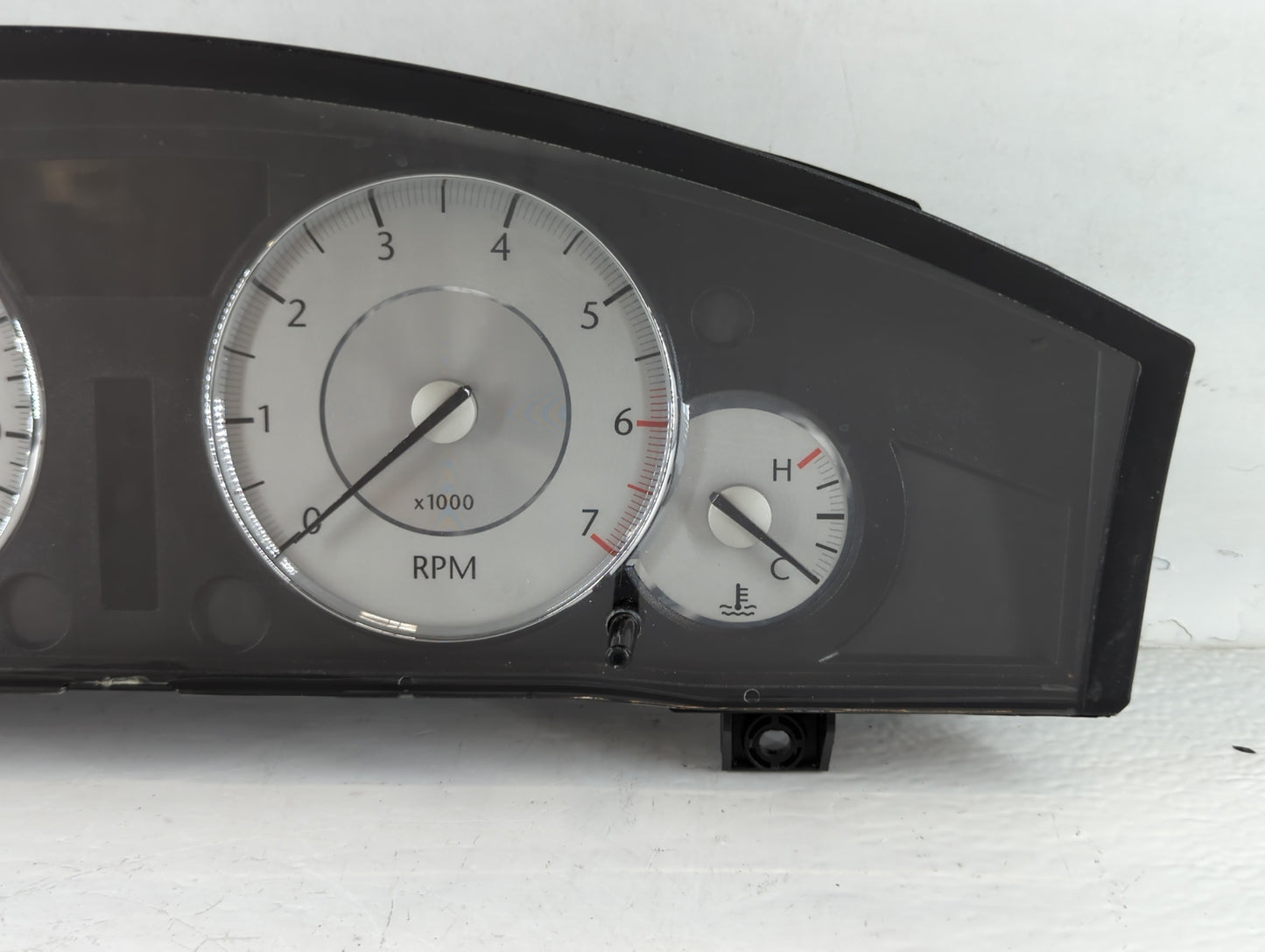 2008 Chrysler 300 Instrument Cluster Speedometer Gauges P/N:P05172109AF Fits OEM Used Auto Parts - Oemusedautoparts1.com