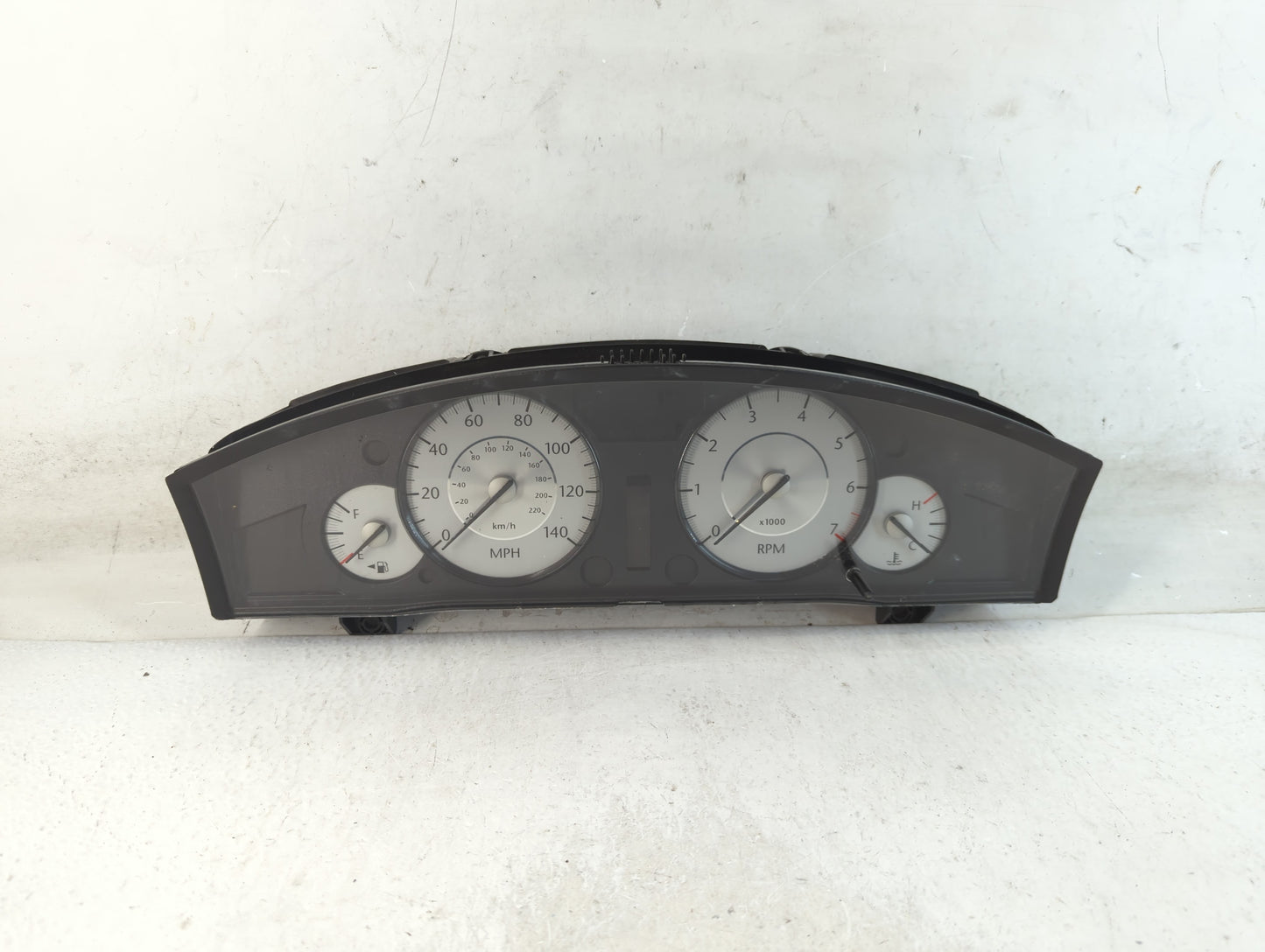 2008 Chrysler 300 Instrument Cluster Speedometer Gauges P/N:P05172105AE Fits OEM Used Auto Parts - Oemusedautoparts1.com