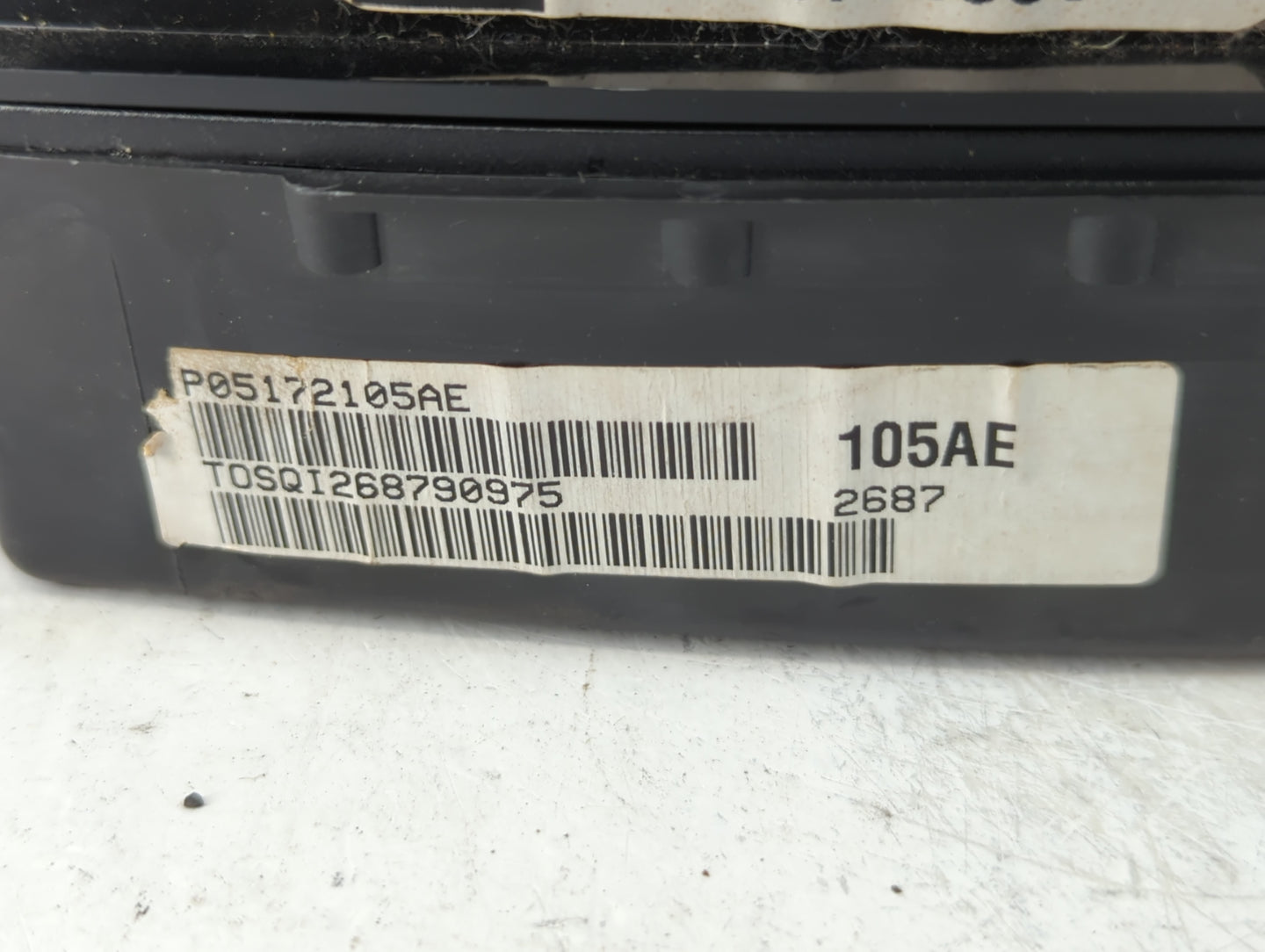 2008 Chrysler 300 Instrument Cluster Speedometer Gauges P/N:P05172105AE Fits OEM Used Auto Parts - Oemusedautoparts1.com