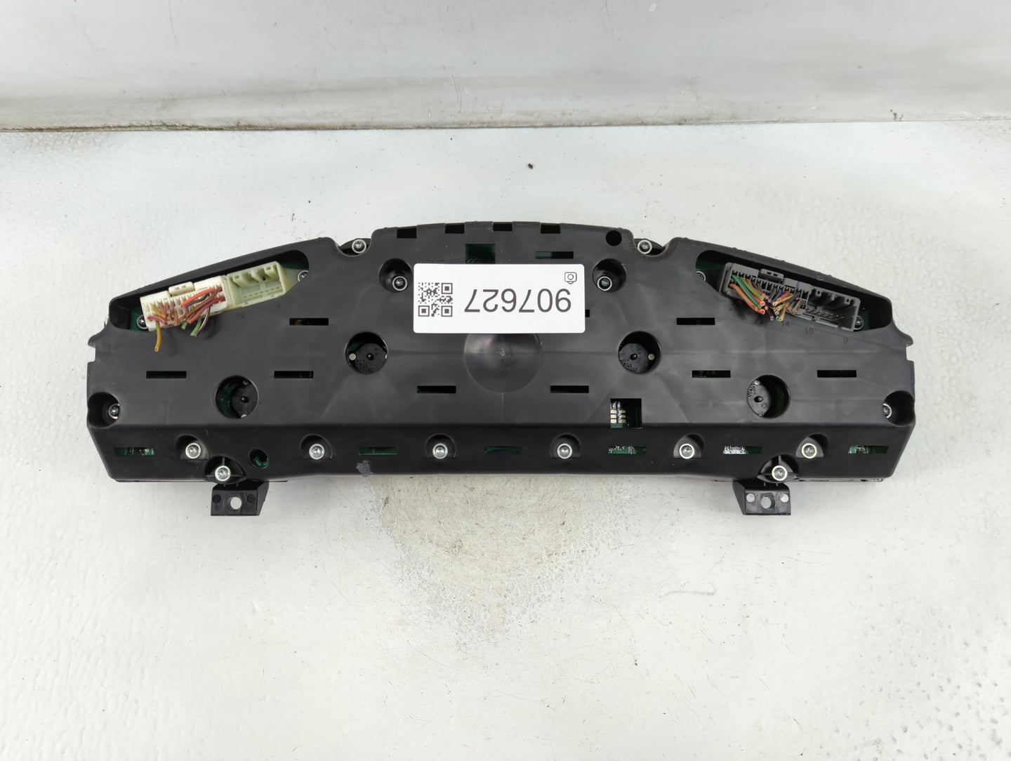 2008 Chrysler 300 Instrument Cluster Speedometer Gauges P/N:P05172105AE Fits OEM Used Auto Parts - Oemusedautoparts1.com