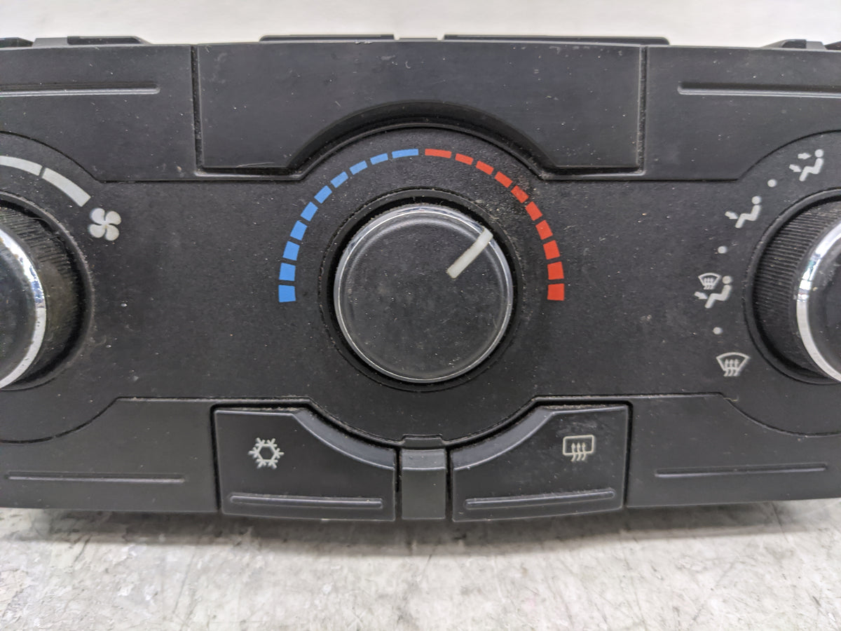 2008-2010 Chrysler 300 Climate Control Module Temperature AC/Heater Replacement P/N:P55111871AB Fits Fits 2008 2009 2010 OEM