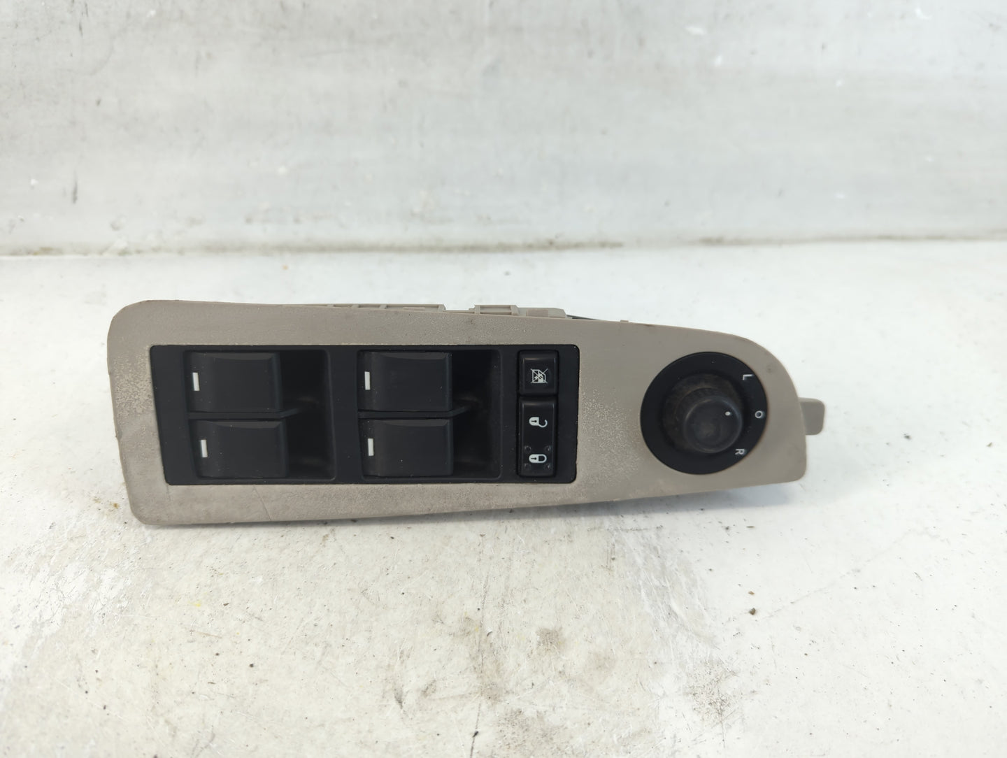 2006-2010 Chrysler 300 Master Power Window Switch Replacement Driver Side Left P/N:04602788AA Fits OEM Used Auto Parts - Oem