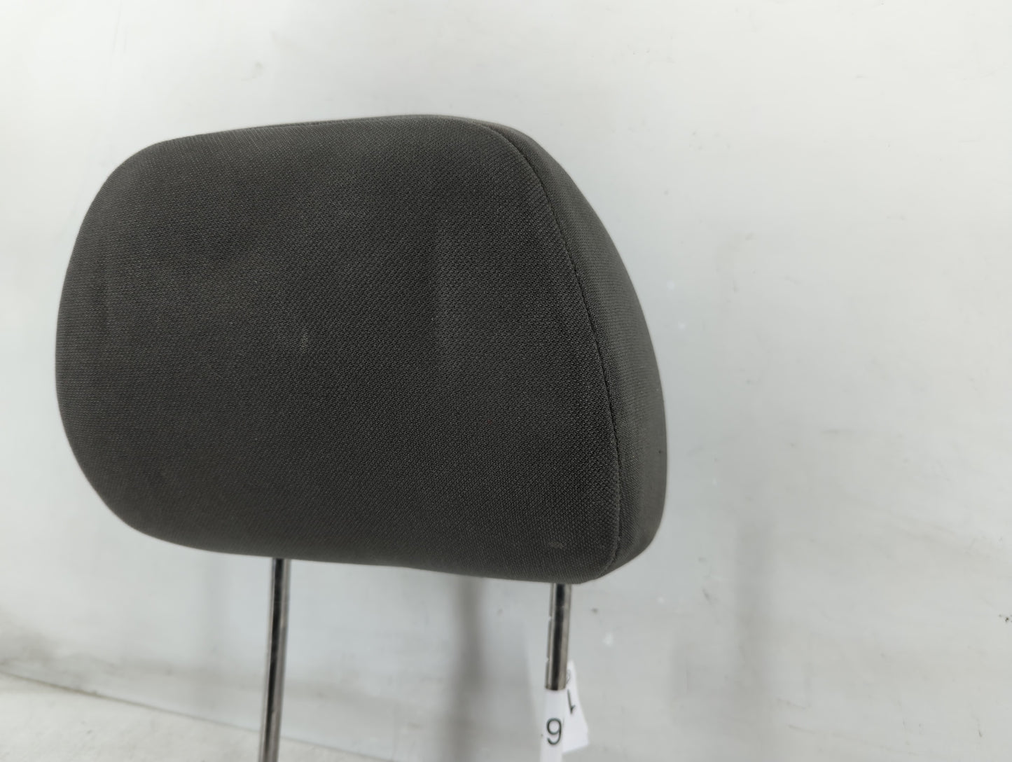 2007-2009 Chrysler Aspen Headrest Head Rest Front Driver Passenger Seat - Oemusedautoparts1.com