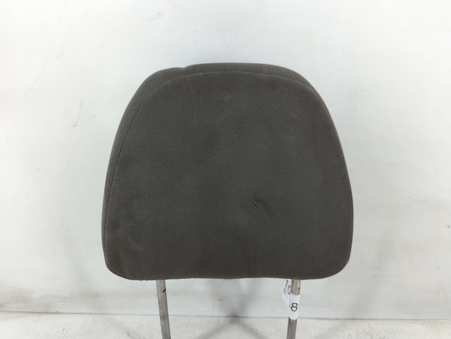 2007-2009 Chrysler Aspen Headrest Head Rest Front Driver Passenger Seat Fits Fits 2007 2008 2009 OEM Used Auto Parts - Oemus