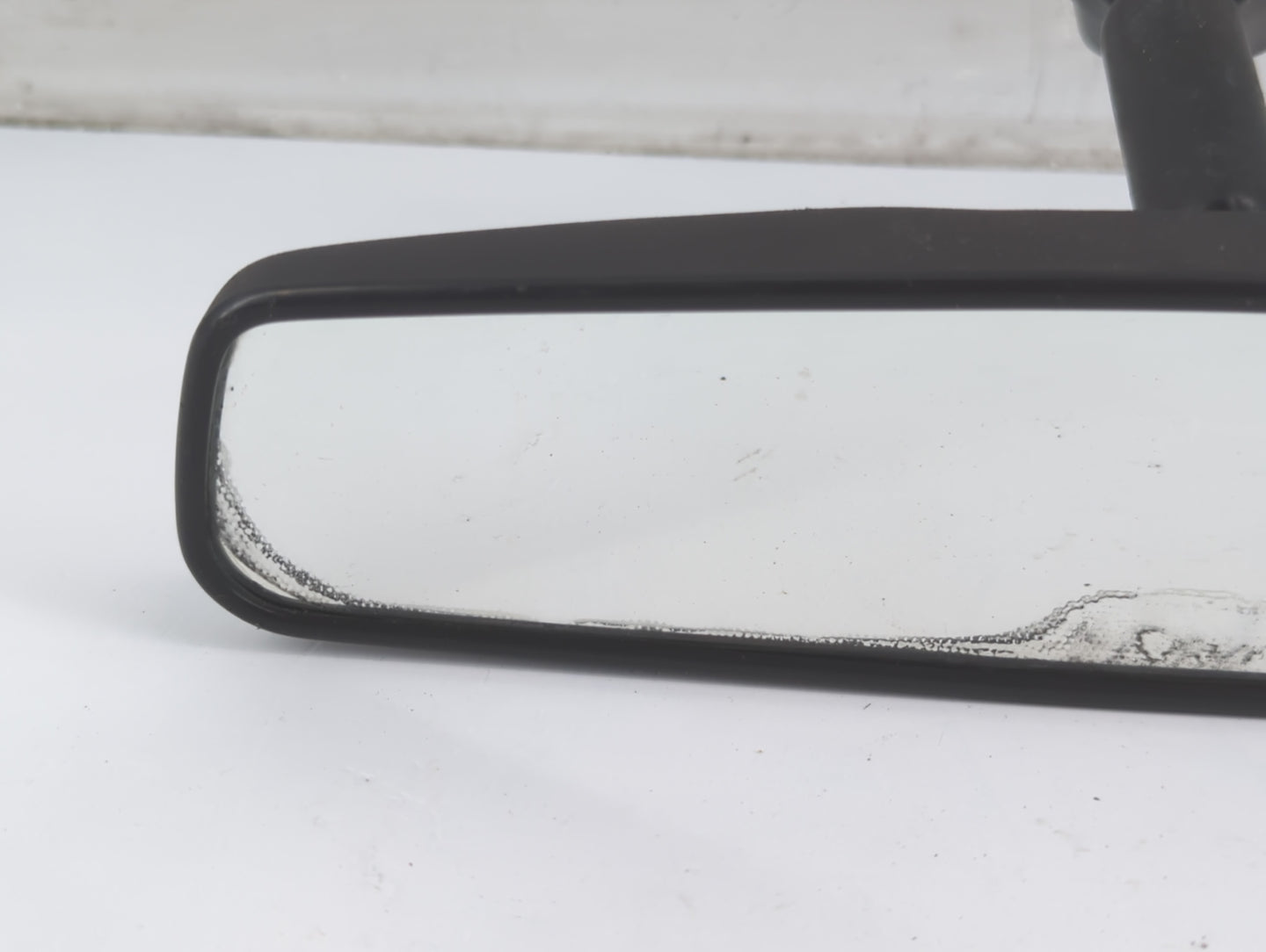 2007-2009 Chrysler Aspen Interior Rear View Mirror Replacement OEM P/N:E8011083 Fits OEM Used Auto Parts - Oemusedautoparts1