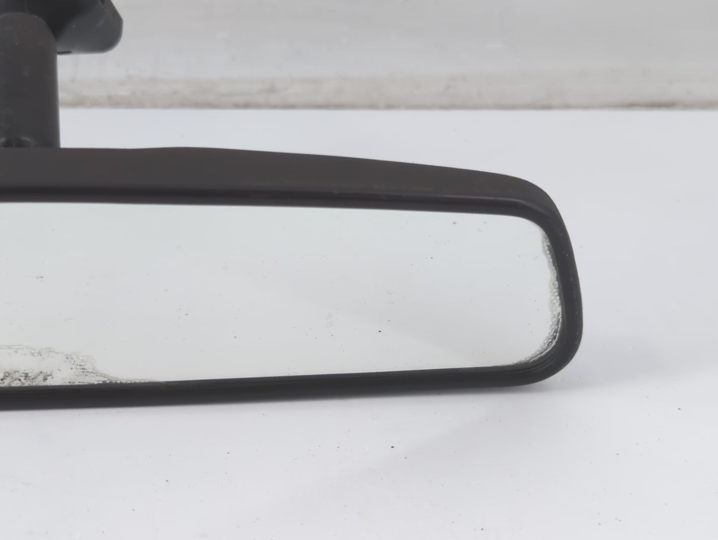 2007-2009 Chrysler Aspen Interior Rear View Mirror Replacement OEM P/N:E8011083 Fits OEM Used Auto Parts - Oemusedautoparts1
