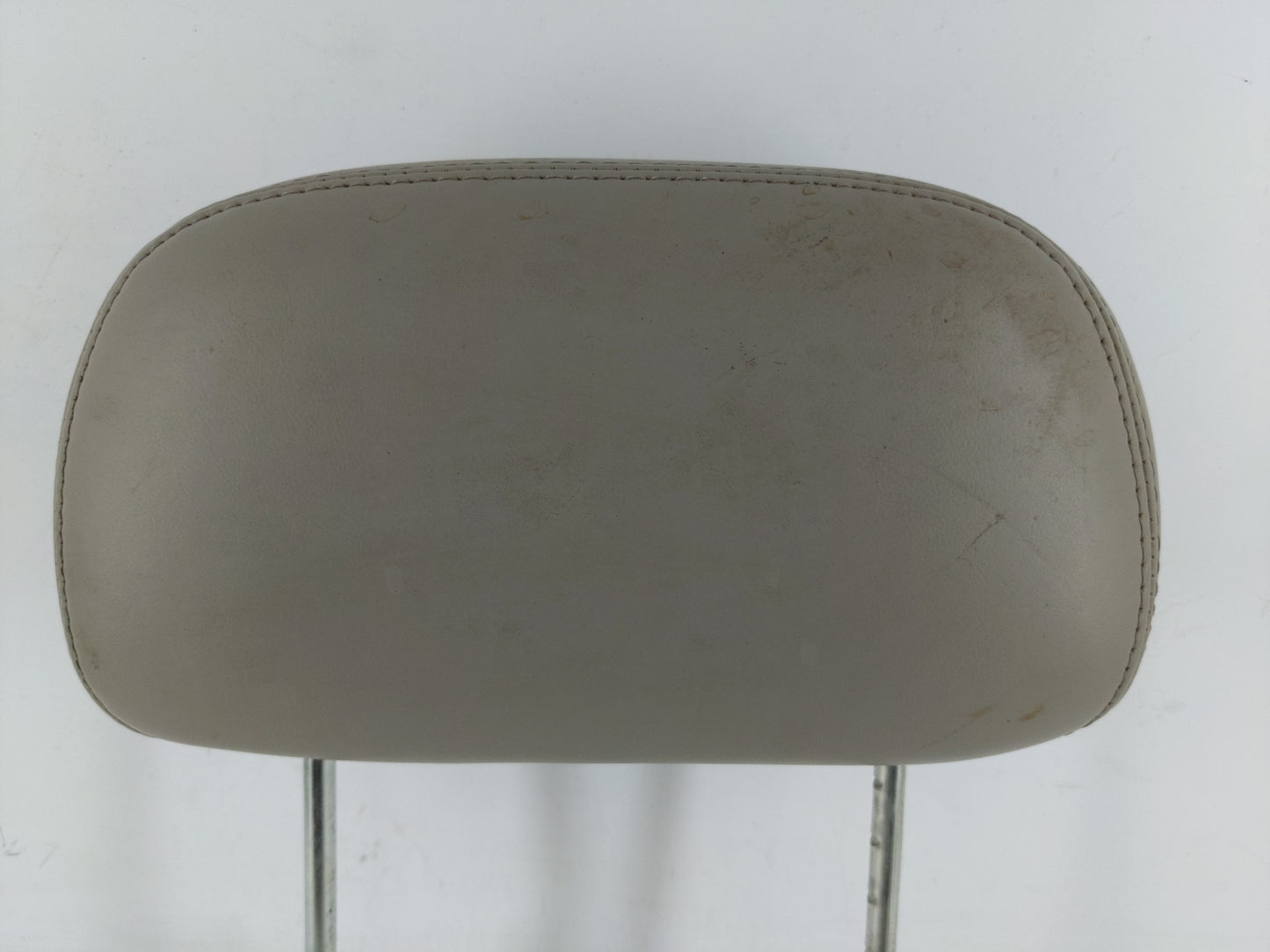 2007-2009 Chrysler Aspen Headrest Head Rest Rear Seat Fits Fits 2007 2008 2009 OEM Used Auto Parts - Oemusedautoparts1.com