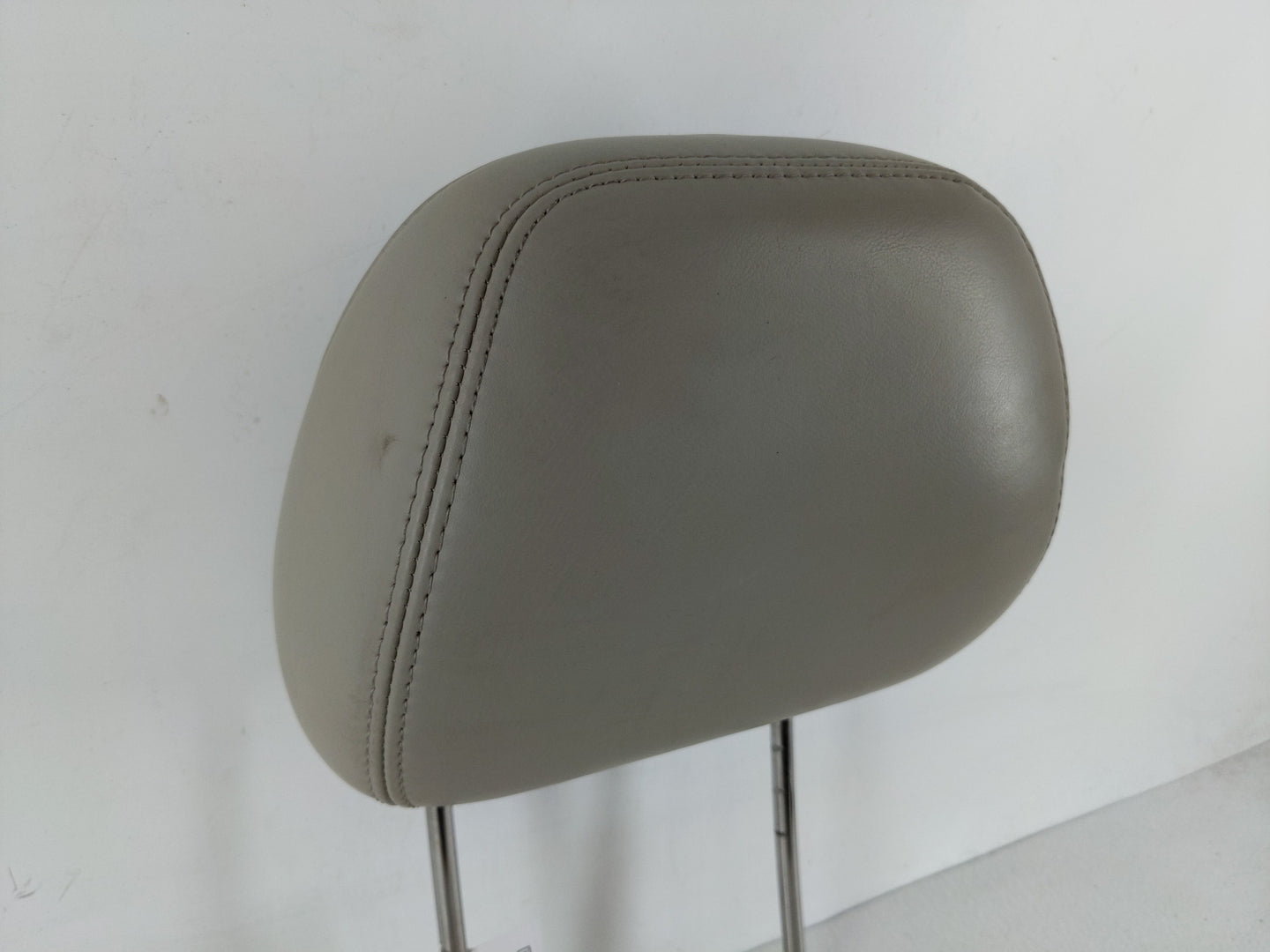 2007-2009 Chrysler Aspen Headrest Head Rest Front Driver Passenger Seat - Oemusedautoparts1.com