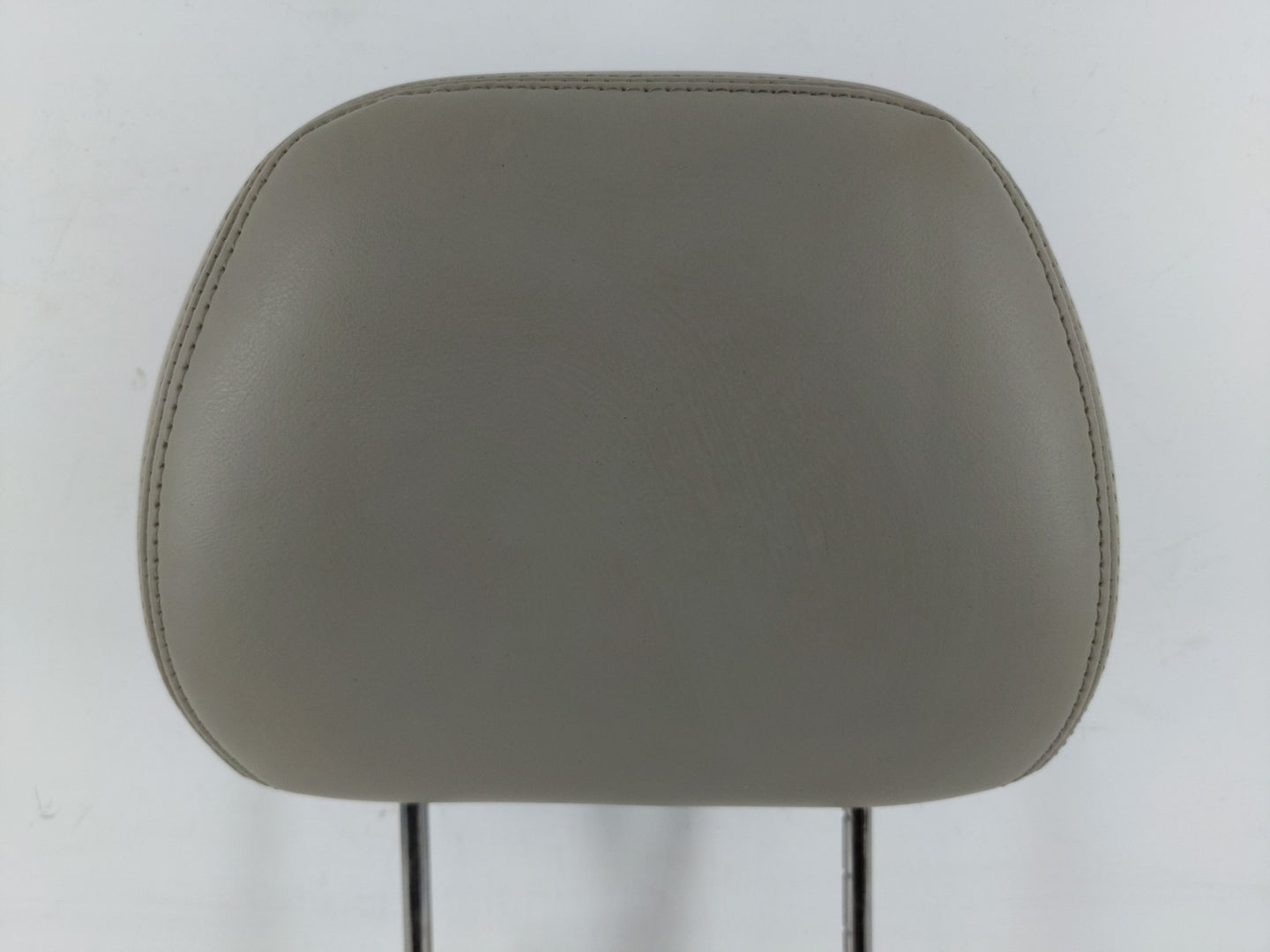 2007-2009 Chrysler Aspen Headrest Head Rest Front Driver Passenger Seat Fits Fits 2007 2008 2009 OEM Used Auto Parts - Oemus
