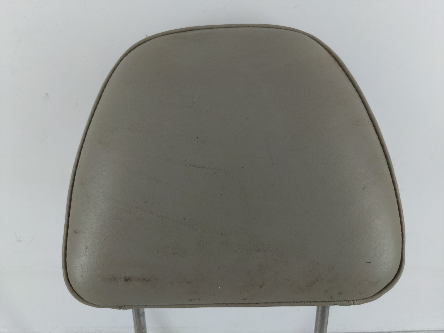 2007-2009 Chrysler Aspen Headrest Head Rest Front Driver Passenger Seat Fits Fits 2007 2008 2009 OEM Used Auto Parts - Oemus