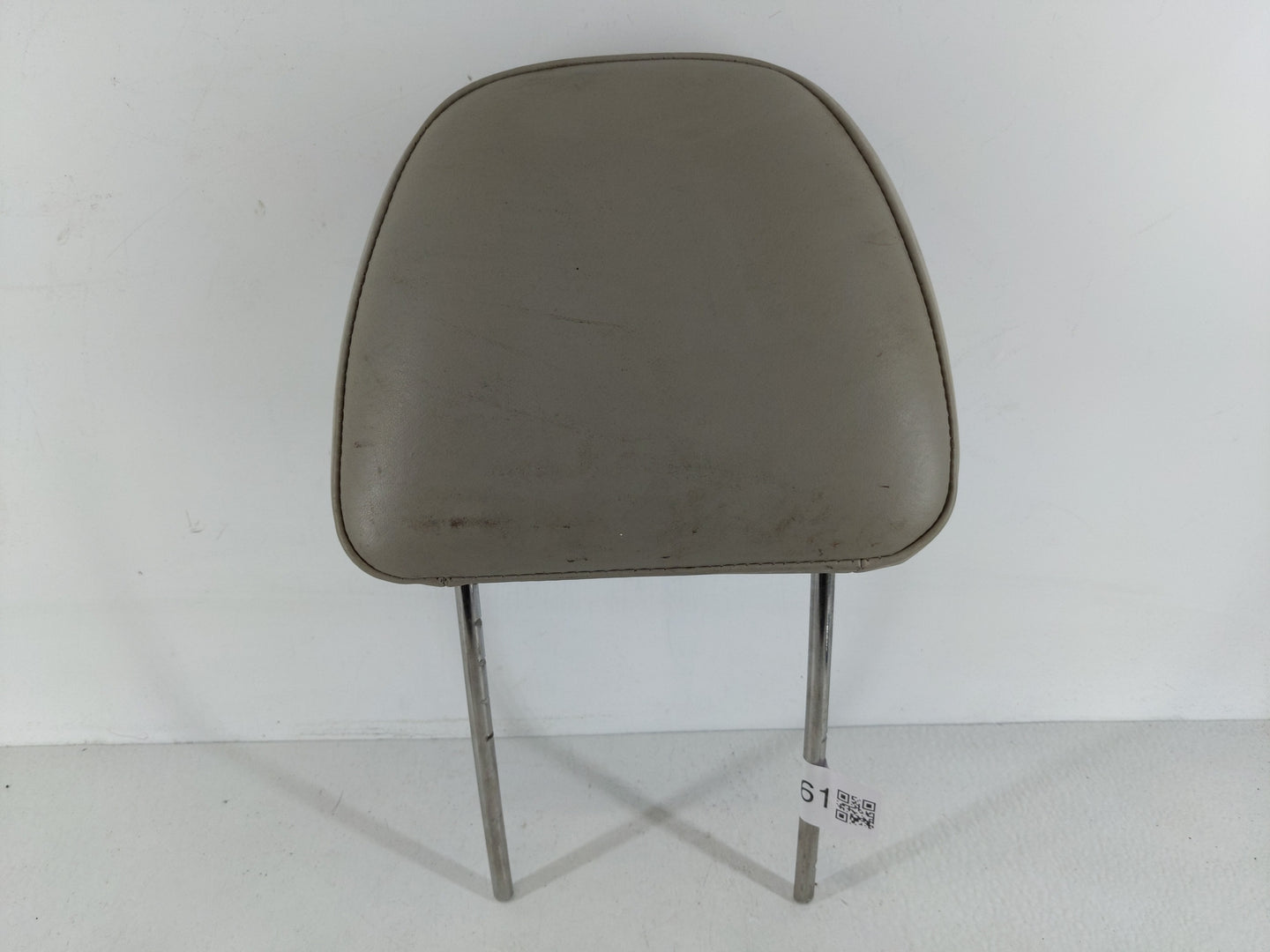 2007-2009 Chrysler Aspen Headrest Head Rest Front Driver Passenger Seat Fits Fits 2007 2008 2009 OEM Used Auto Parts - Oemus