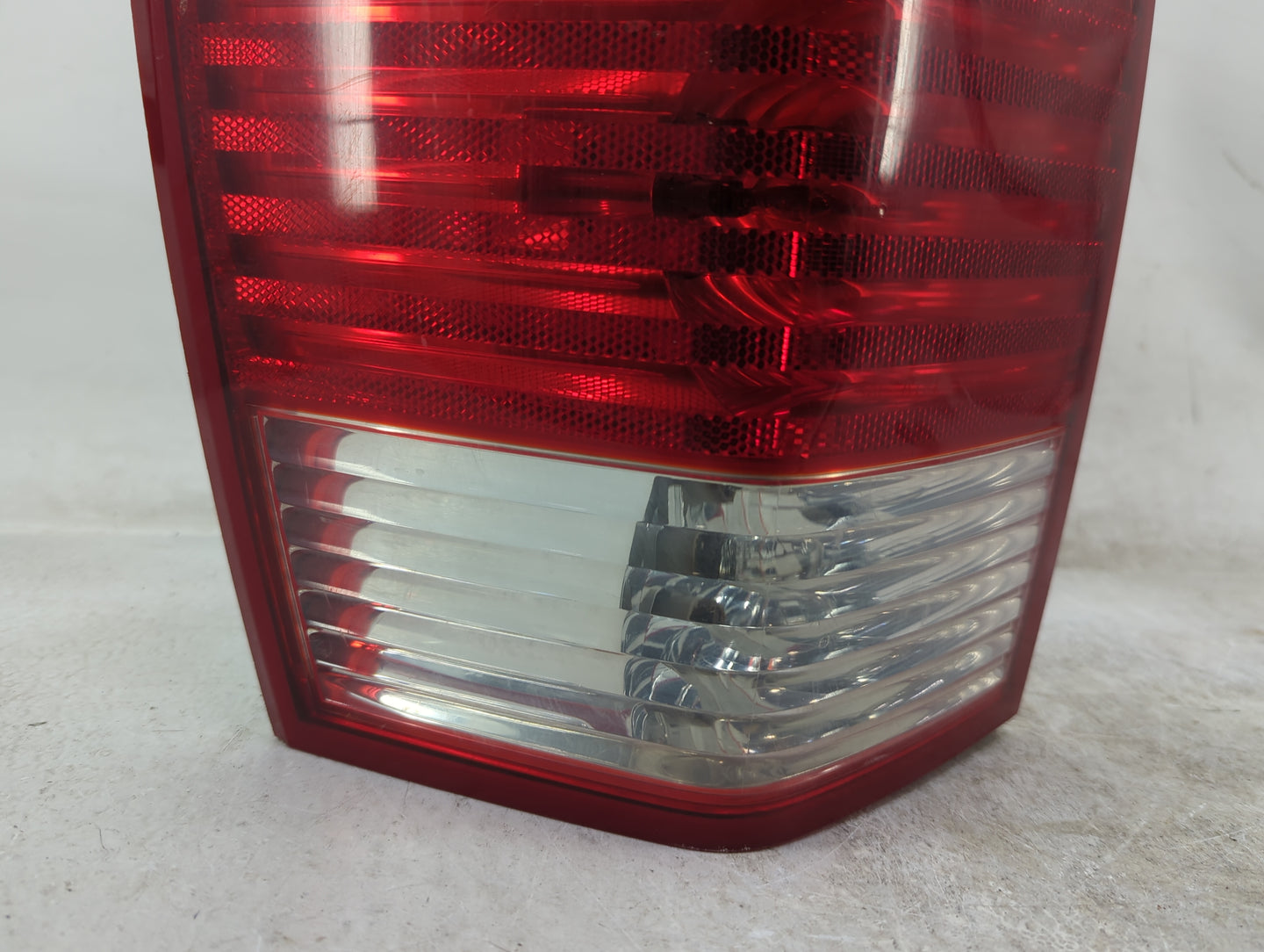 2007-2009 Chrysler Aspen Tail Light Assembly Passenger Right OEM Fits Fits 2007 2008 2009 OEM Used Auto Parts - Oemusedautop