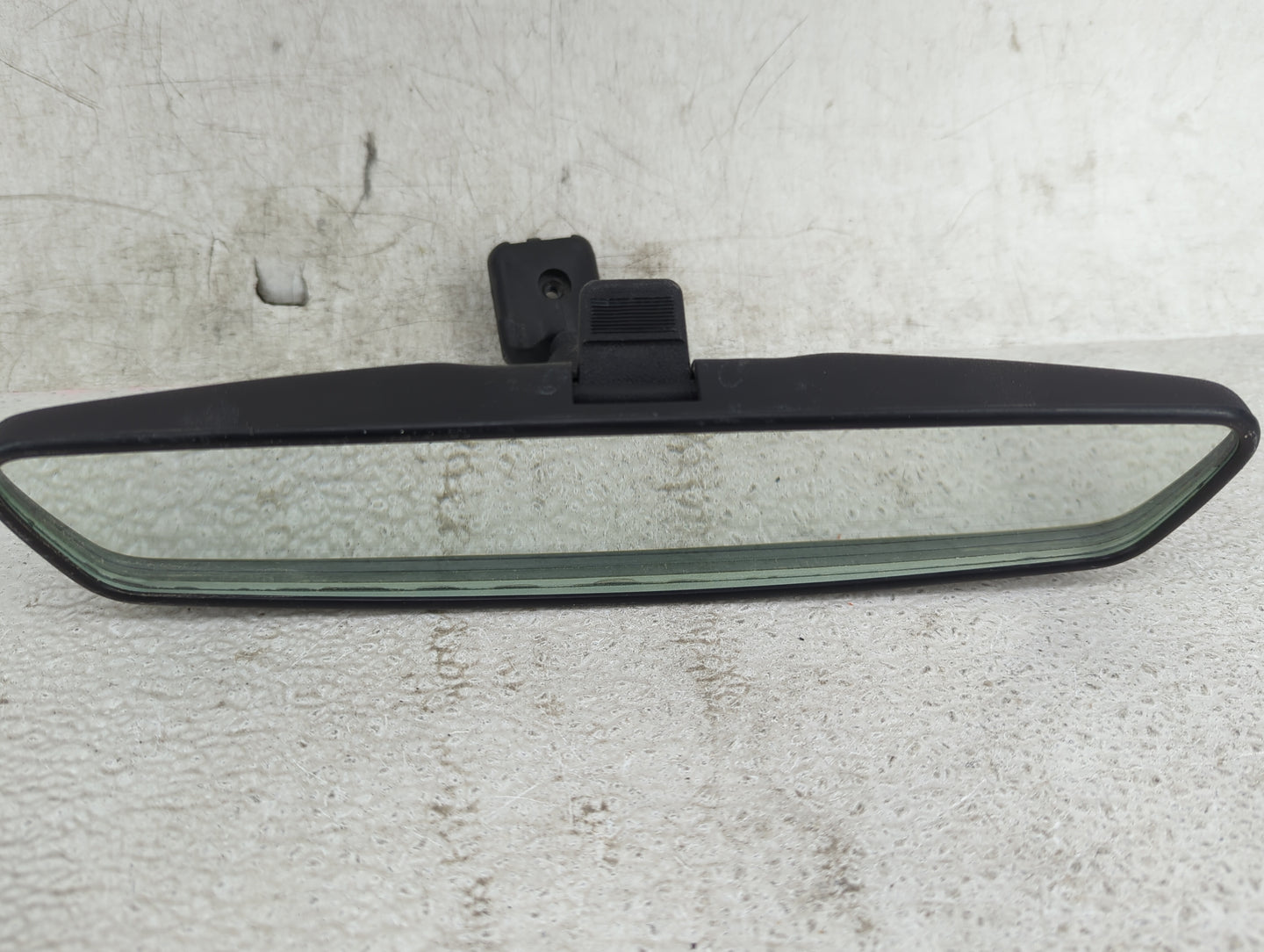 2007-2009 Chrysler Aspen Interior Rear View Mirror Replacement OEM P/N:E8011083 Fits OEM Used Auto Parts - Oemusedautoparts1