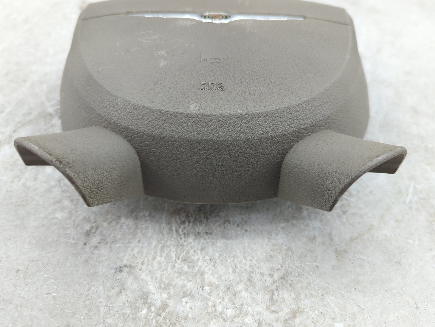 2008 Chrysler Aspen Air Bag Driver Left Steering Wheel Mounted P/N:PCBXZP811AA TDRLE2416B2760, 2DCM228D35907 Fits OEM Used A
