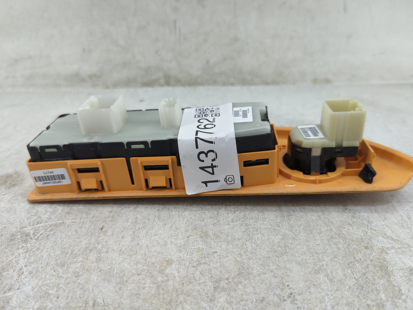 2008 Chrysler Aspen Master Power Window Switch Replacement Driver Side Left P/N:56040694AD/A Fits OEM Used Auto Parts - Oemu