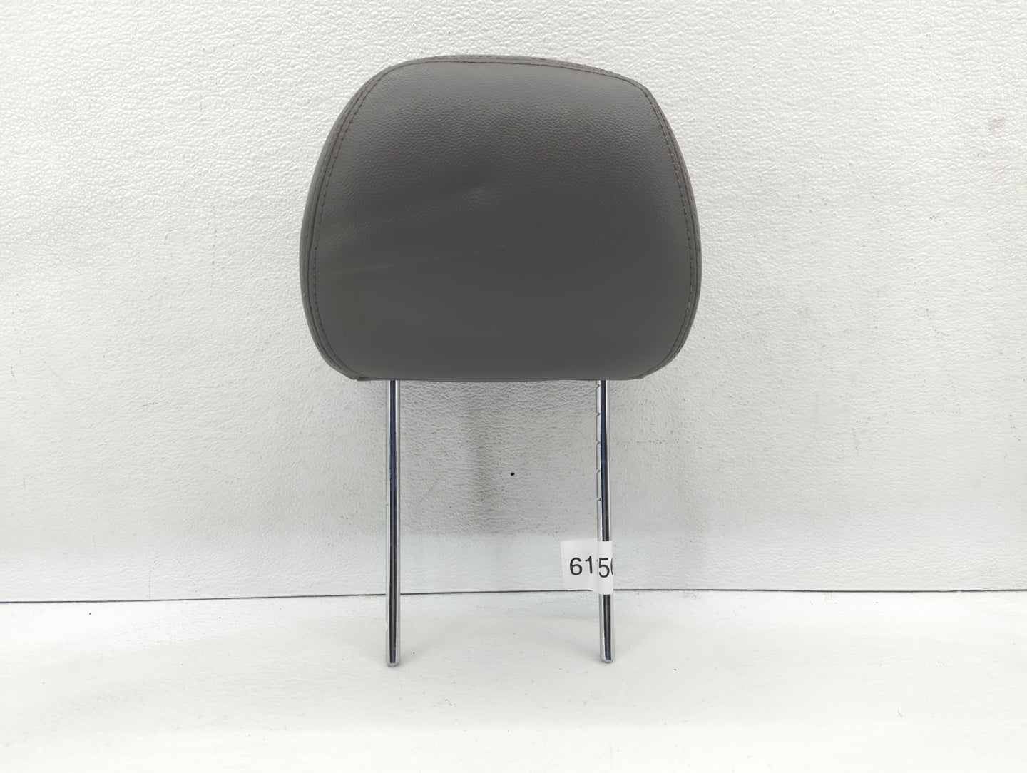 2007-2009 Chrysler Aspen Headrest Head Rest Front Driver Passenger Seat Fits Fits 2007 2008 2009 OEM Used Auto Parts - Oemus
